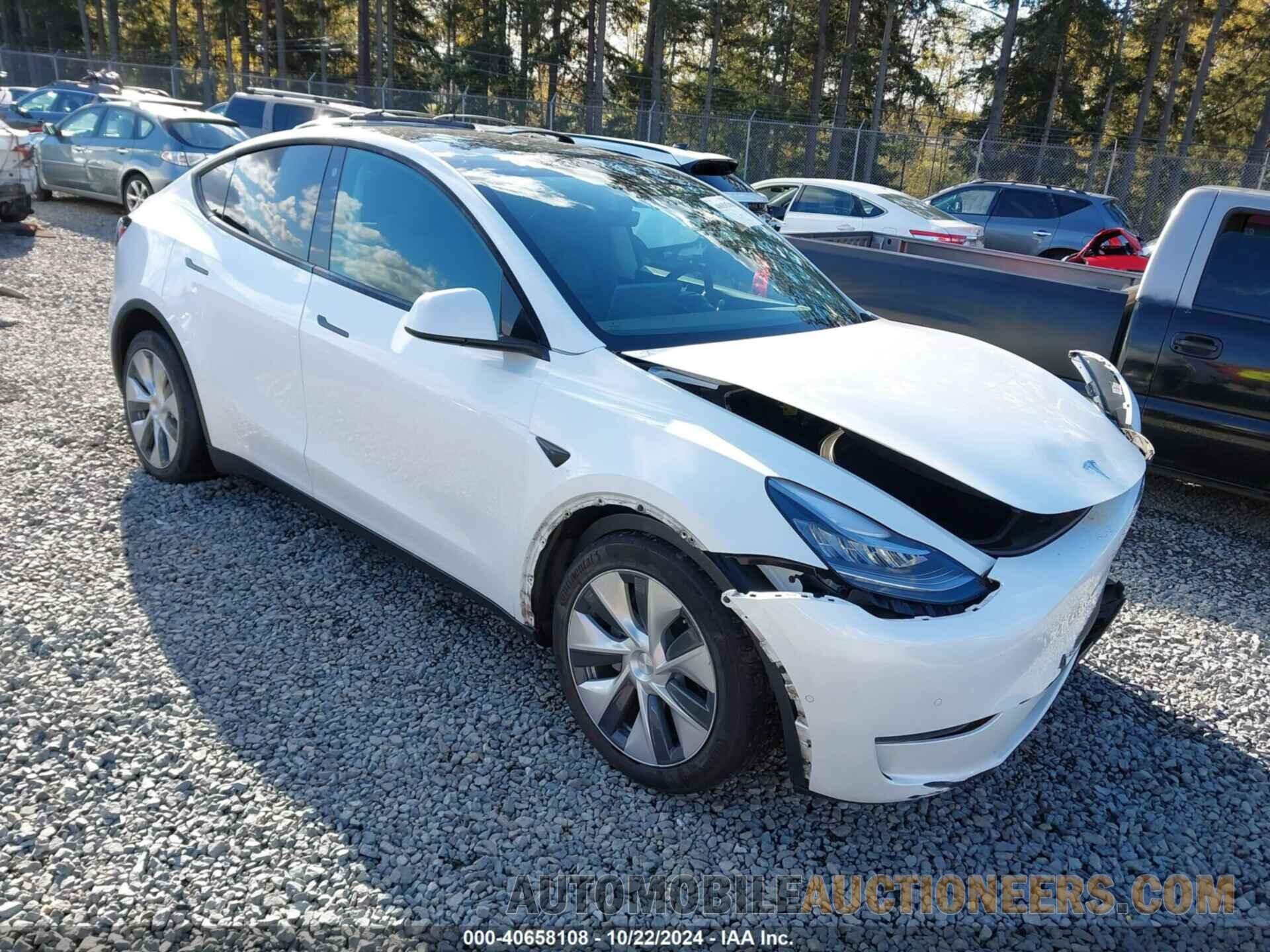 5YJYGDEE2MF271868 TESLA MODEL Y 2021