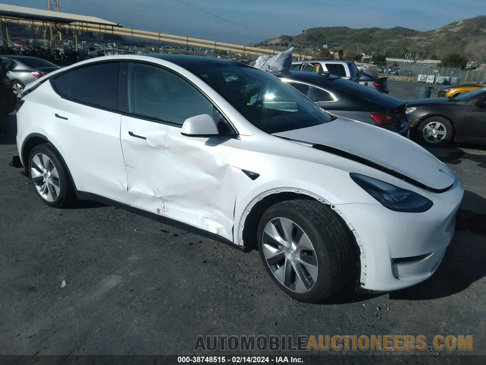 5YJYGDEE2MF277394 TESLA MODEL Y 2021