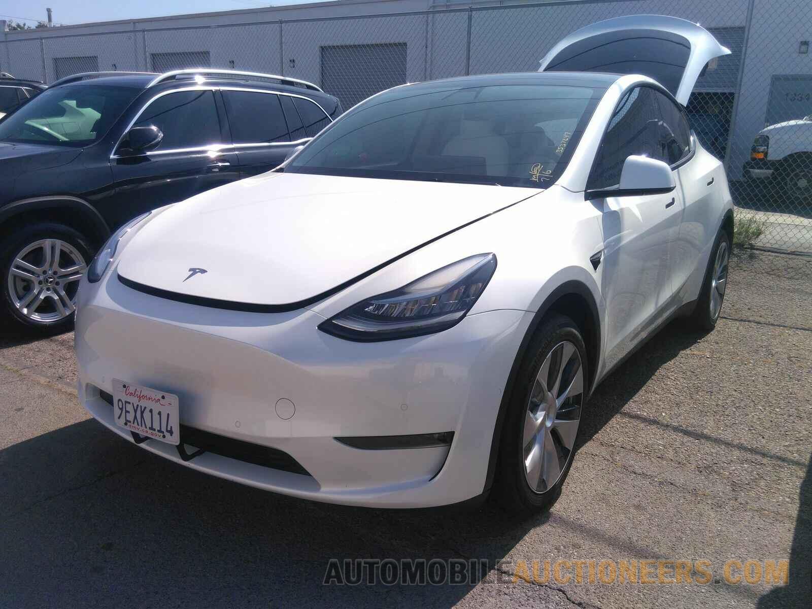 5YJYGDEE2MF282711 Tesla Mo 2021