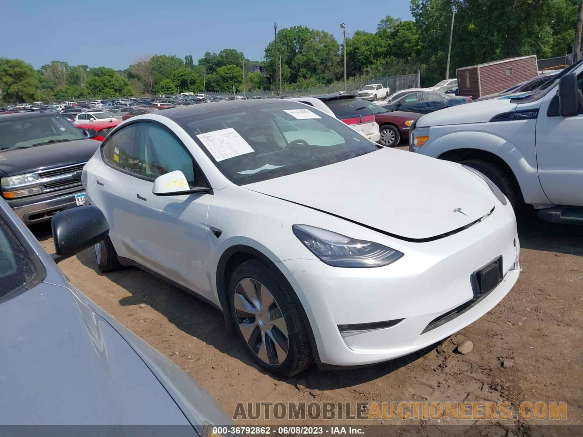 5YJYGDEE2MF288539 TESLA MODEL Y 2021