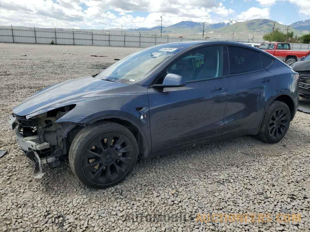 5YJYGDEE2MF294440 TESLA MODEL Y 2021