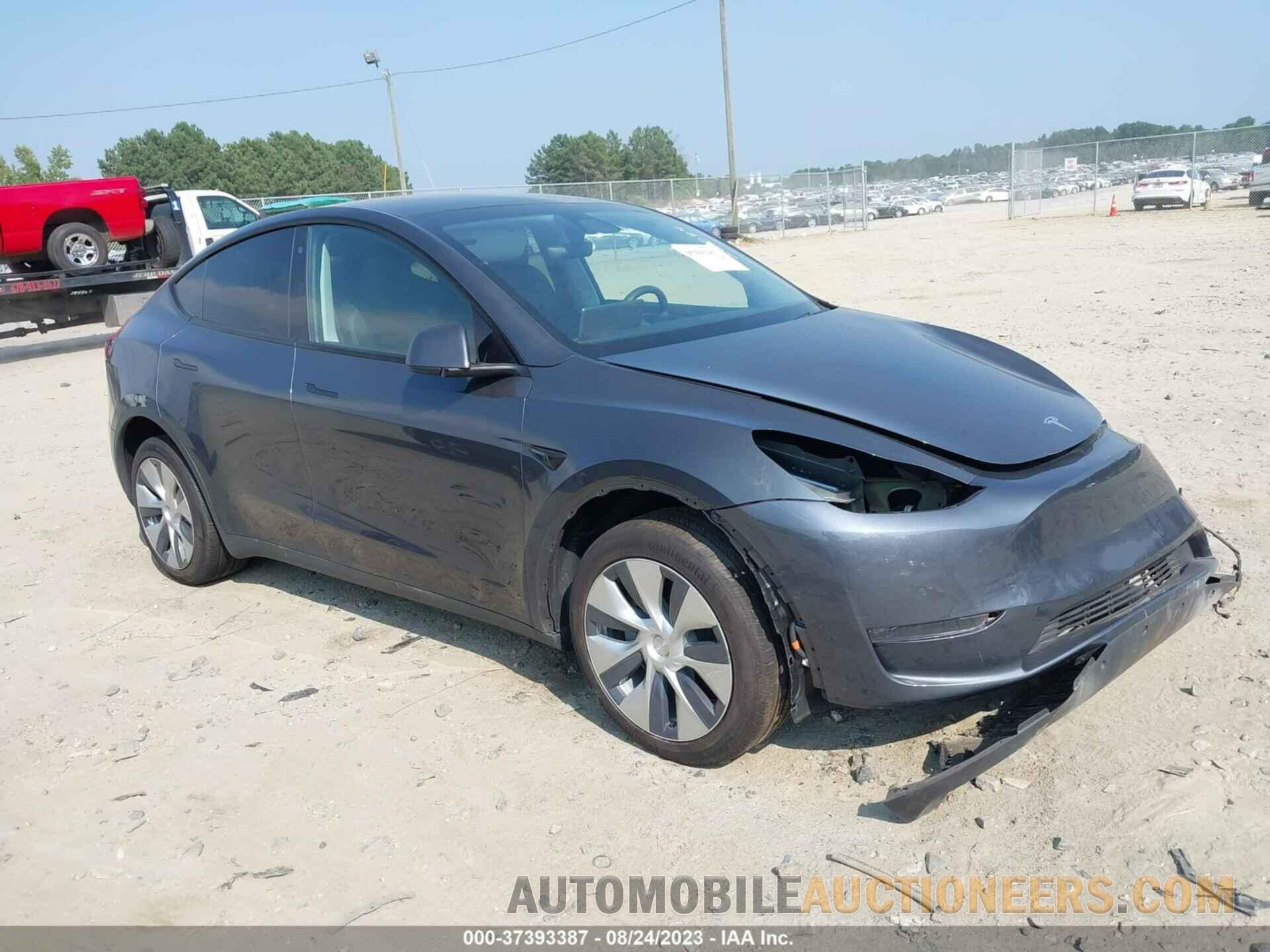 5YJYGDEE3LF010084 TESLA MODEL Y 2020