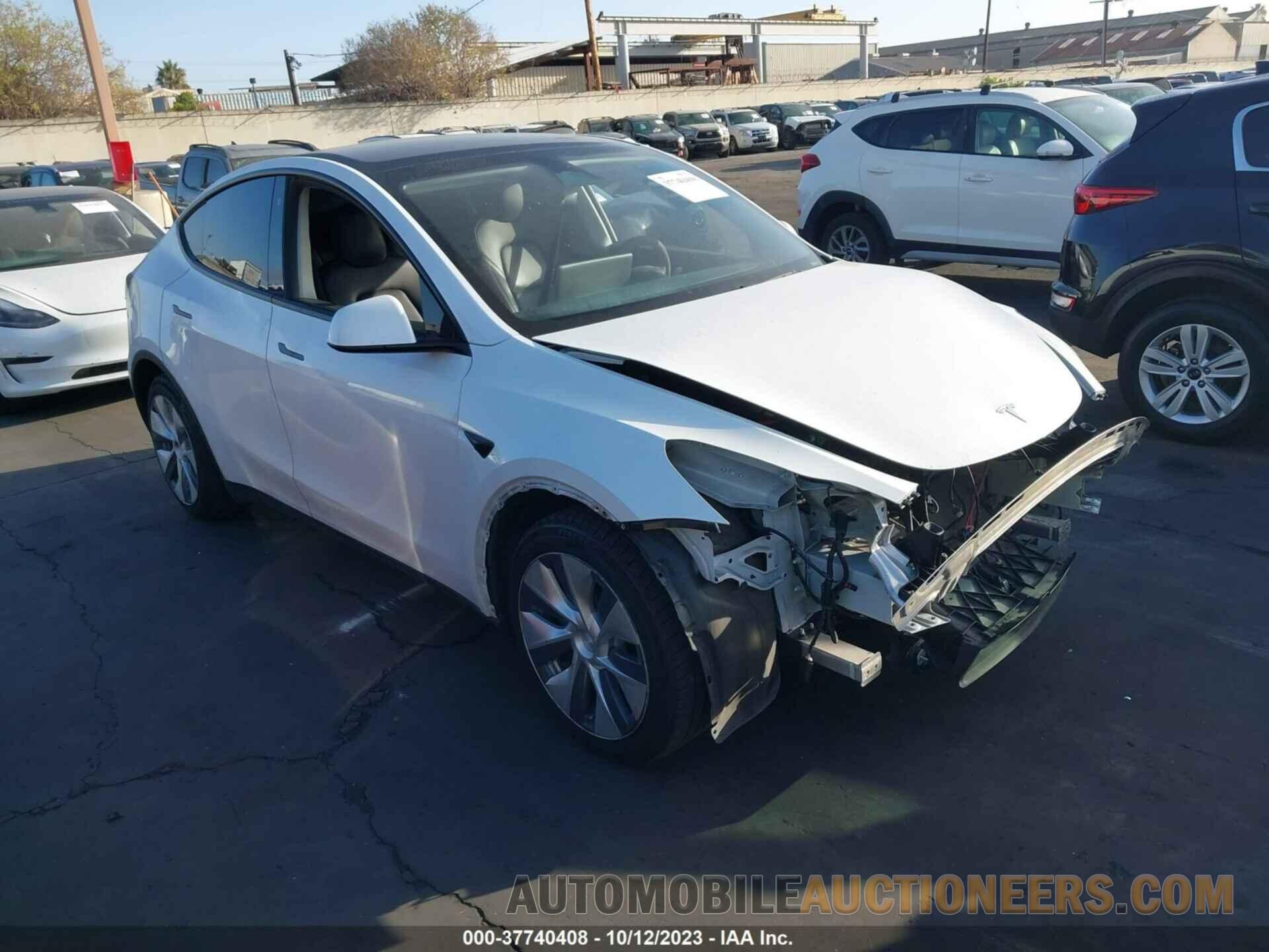 5YJYGDEE3LF013809 TESLA MODEL Y 2020