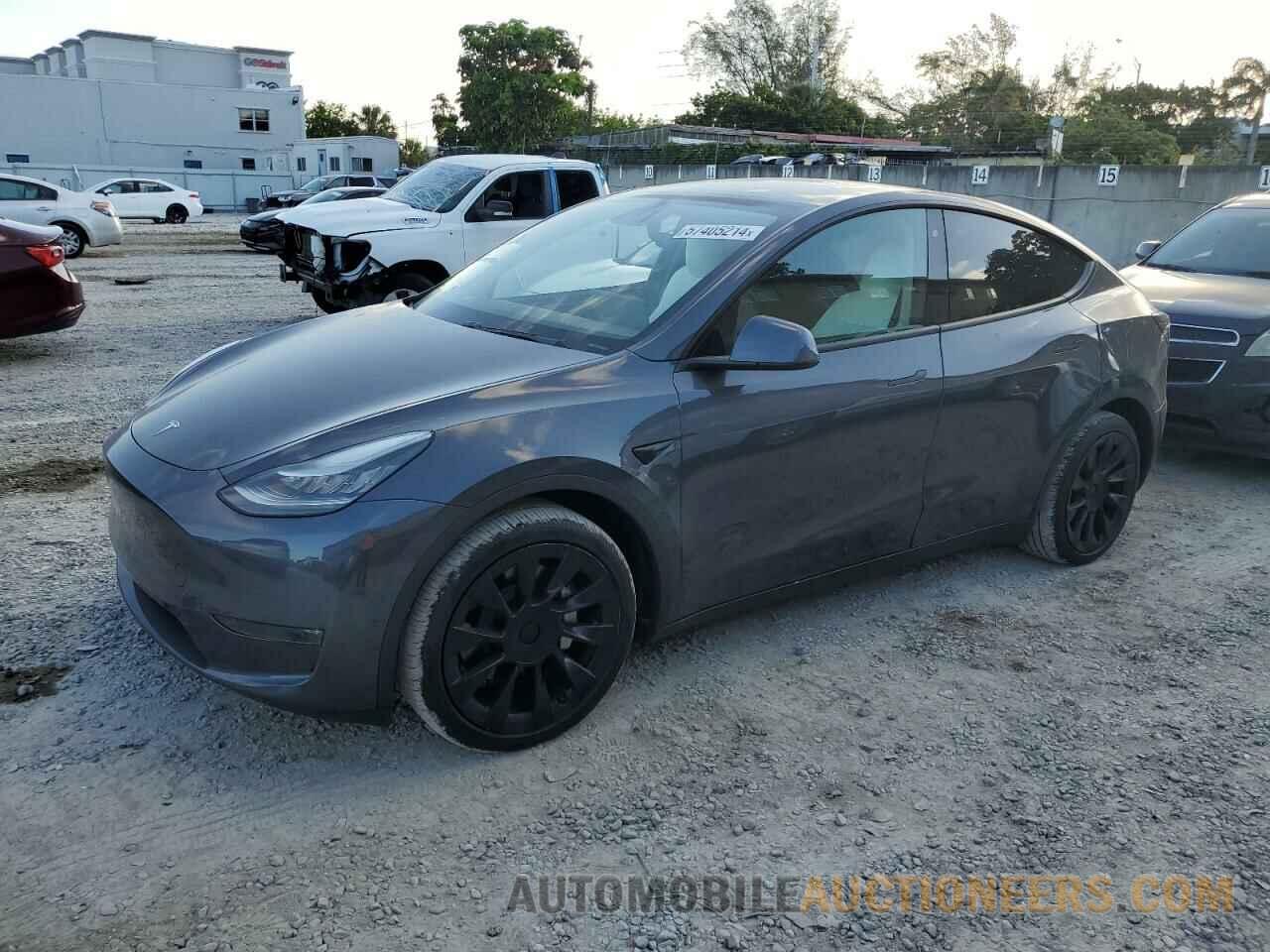 5YJYGDEE3LF014796 TESLA MODEL Y 2020