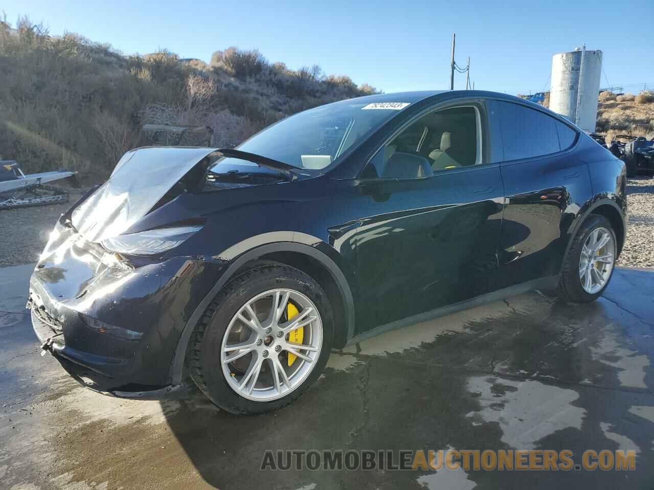 5YJYGDEE3LF017648 TESLA MODEL Y 2020