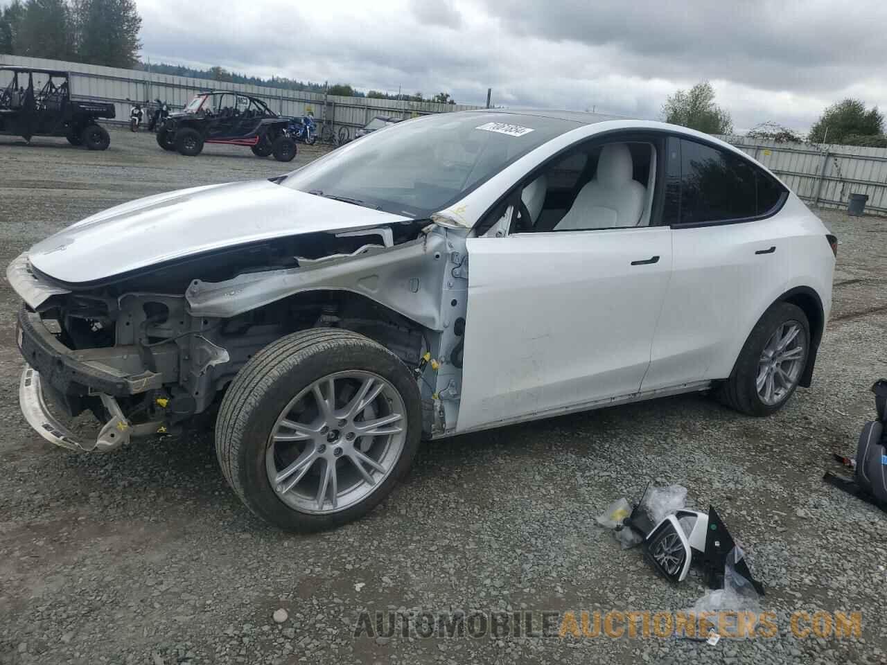 5YJYGDEE3LF023935 TESLA MODEL Y 2020