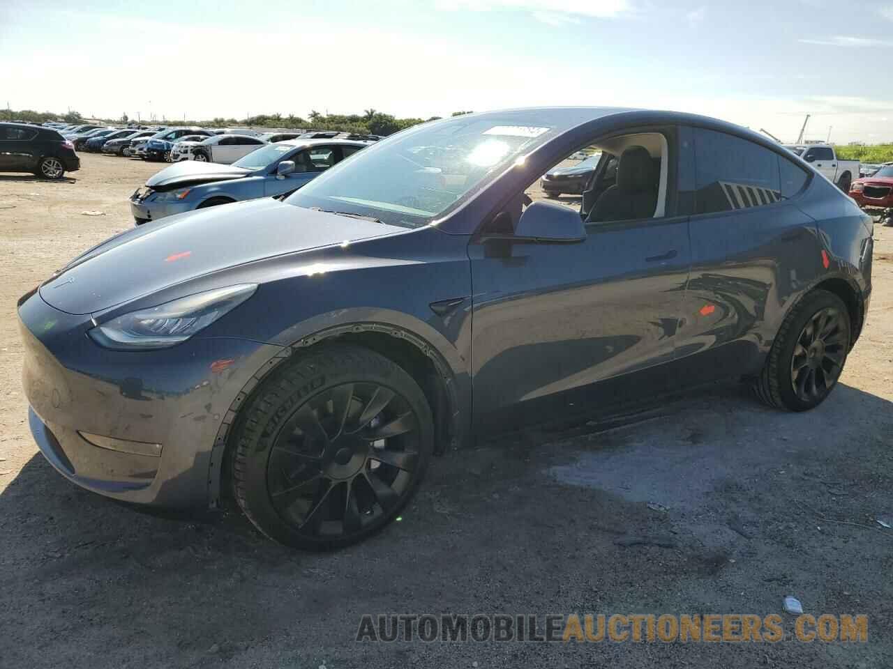 5YJYGDEE3LF038144 TESLA MODEL Y 2020