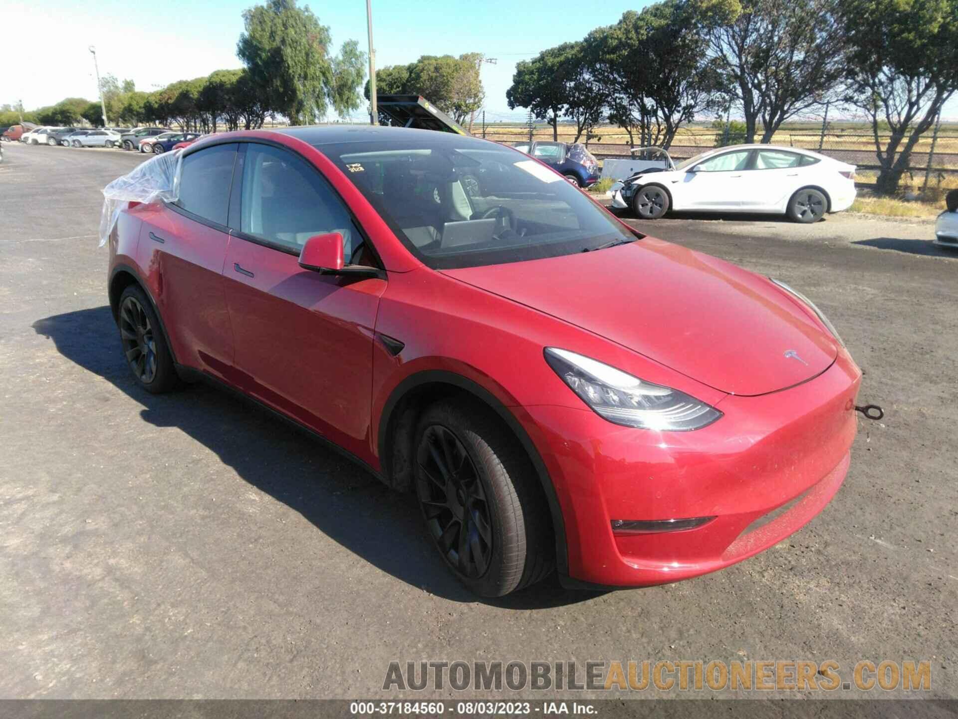 5YJYGDEE3LF038712 TESLA MODEL Y 2020