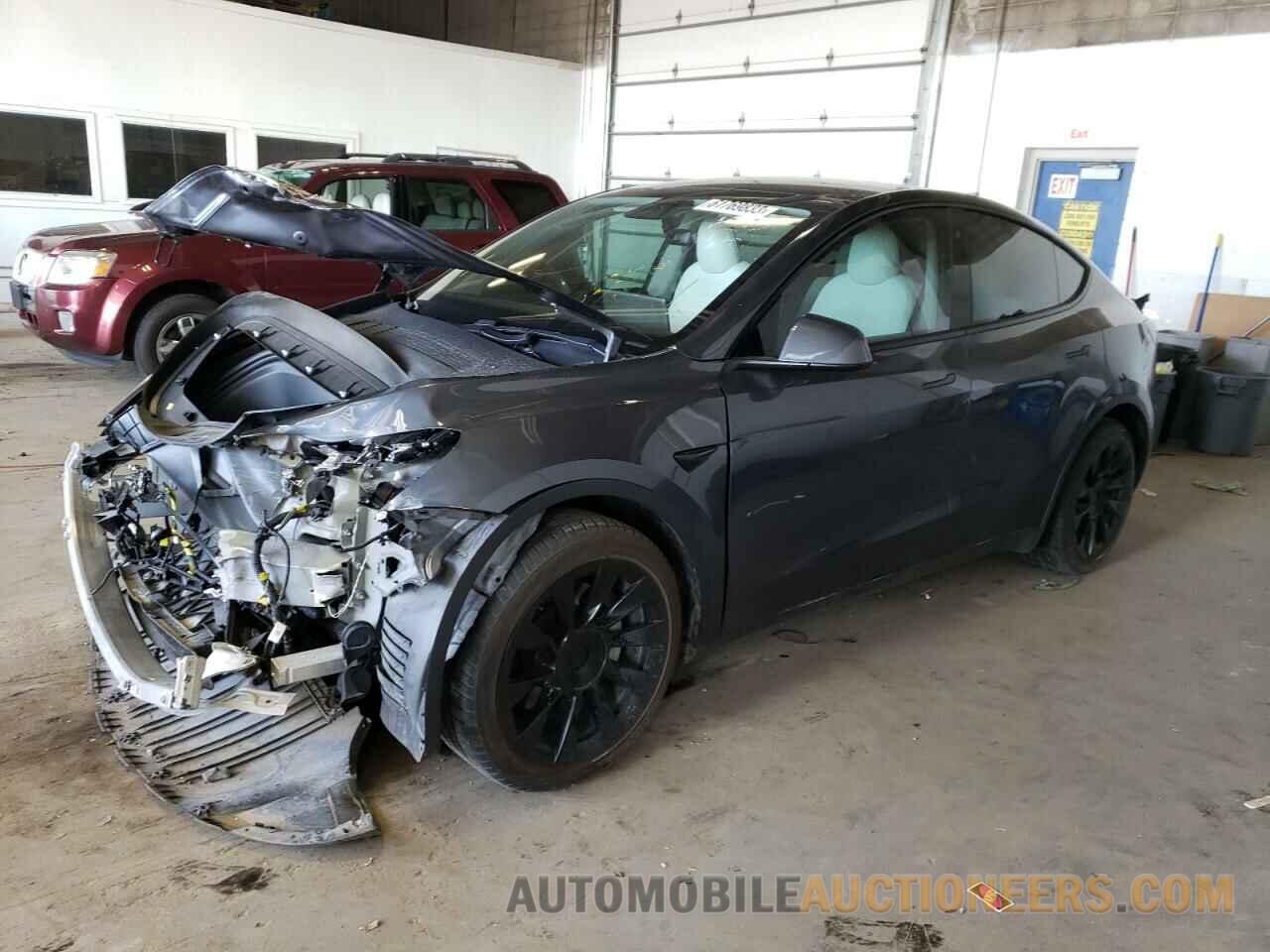 5YJYGDEE3LF042811 TESLA MODEL Y 2020