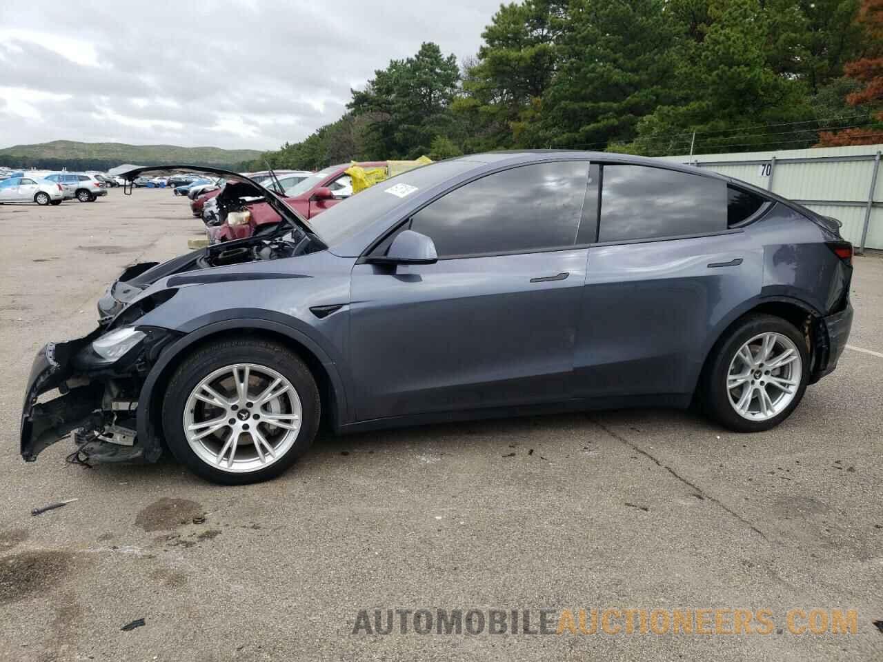 5YJYGDEE3LF045305 TESLA MODEL Y 2020