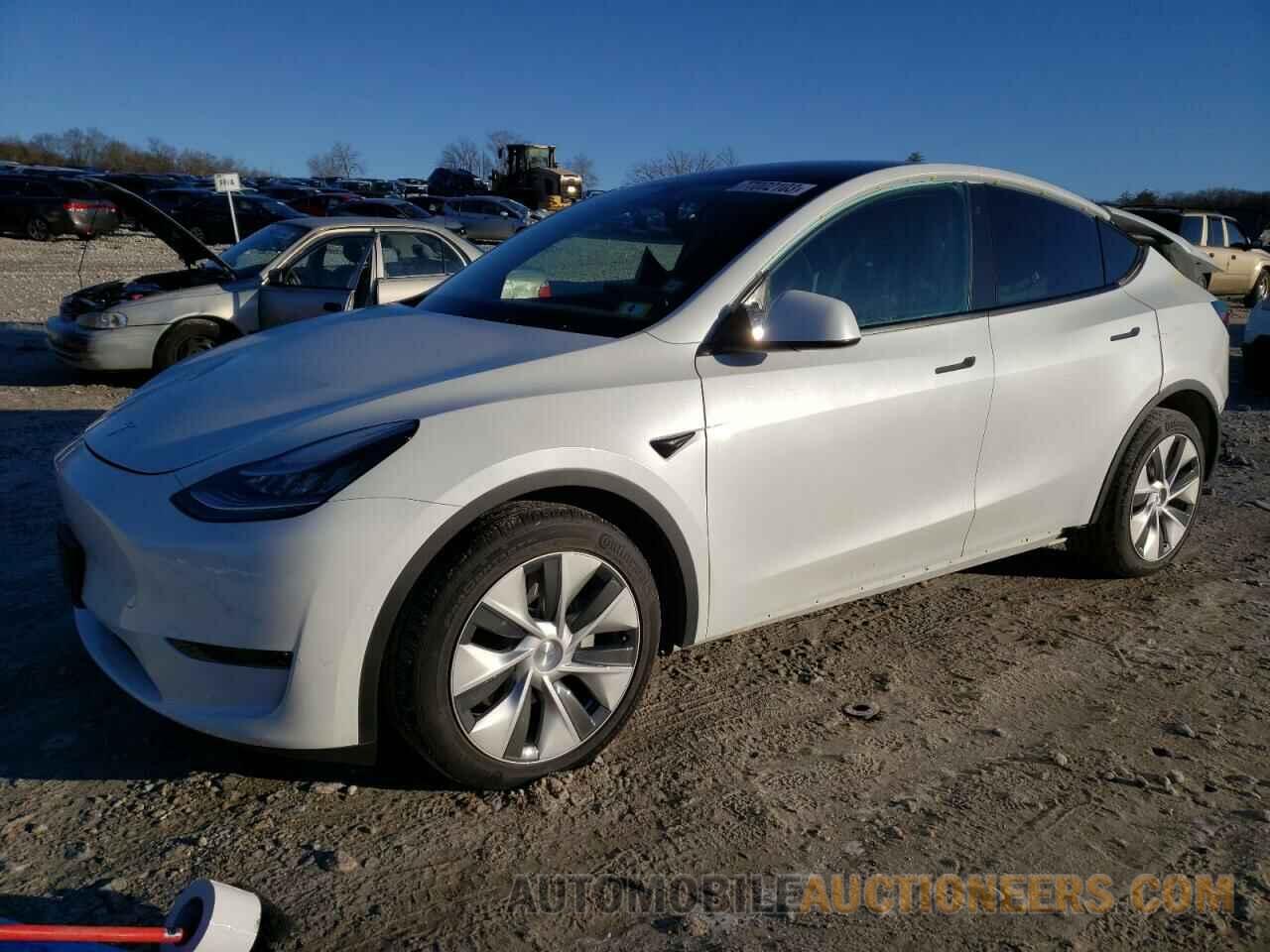 5YJYGDEE3LF048186 TESLA MODEL Y 2020