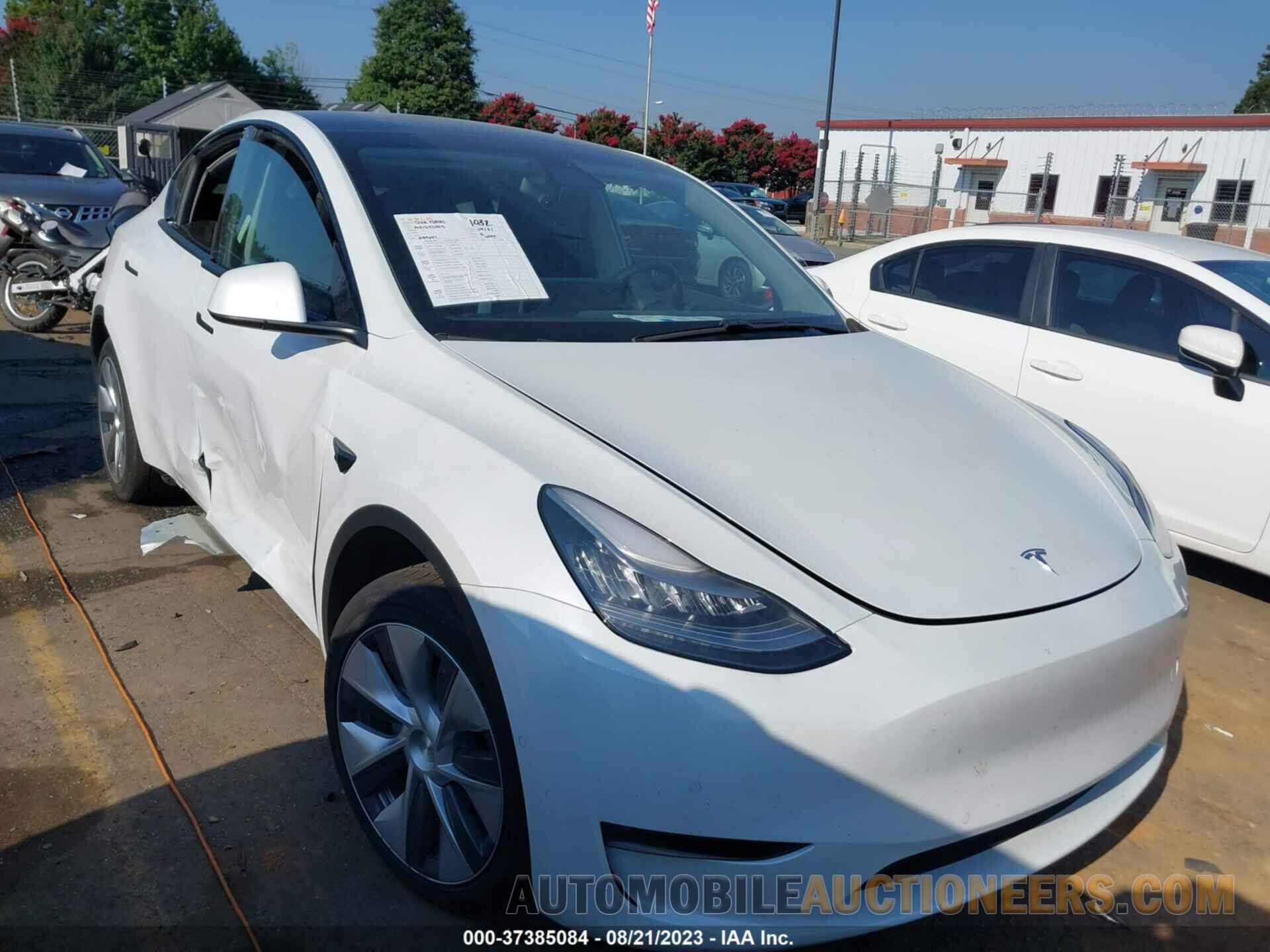 5YJYGDEE3LF049001 TESLA MODEL Y 2020