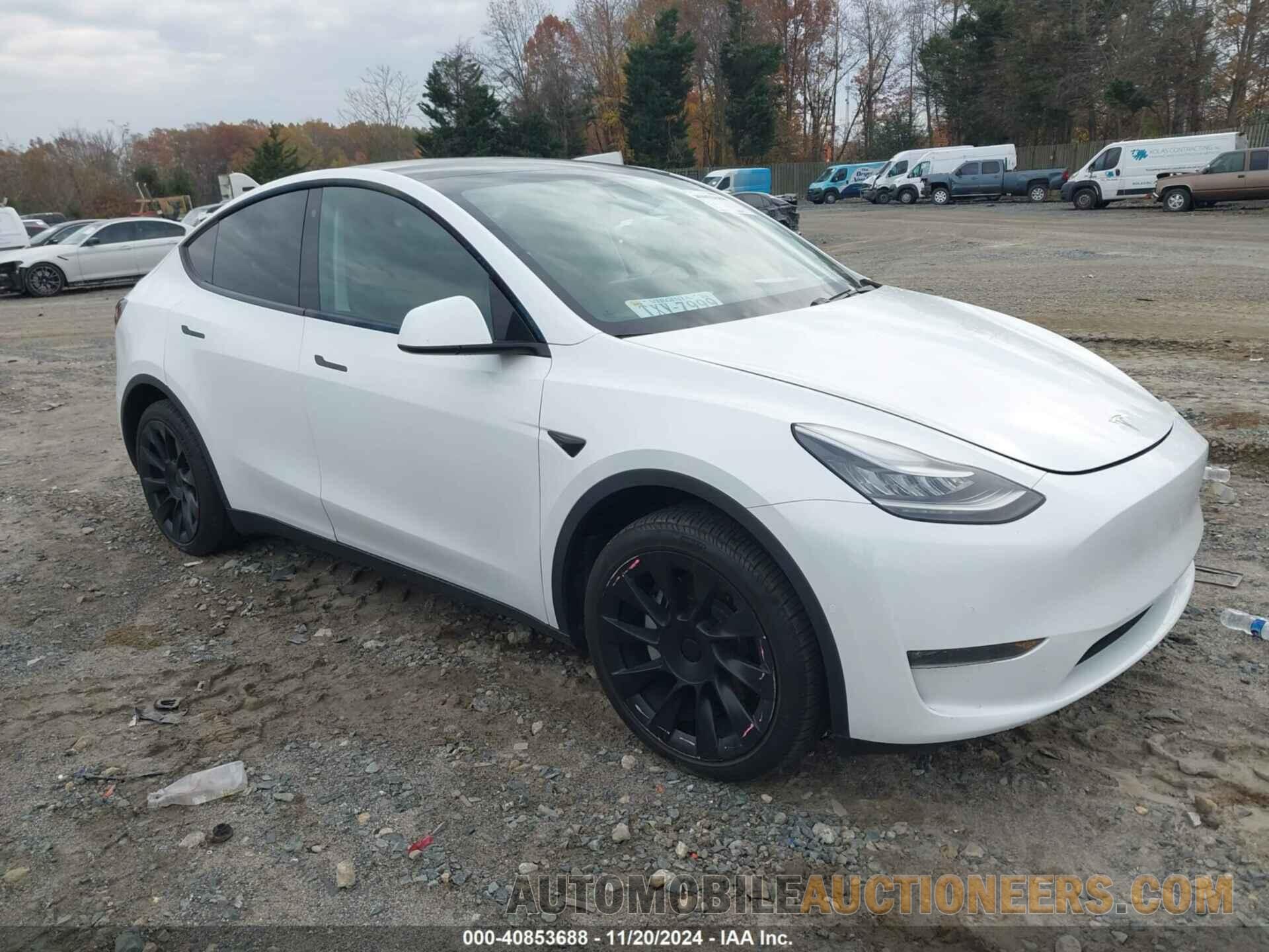 5YJYGDEE3LF049077 TESLA MODEL Y 2020