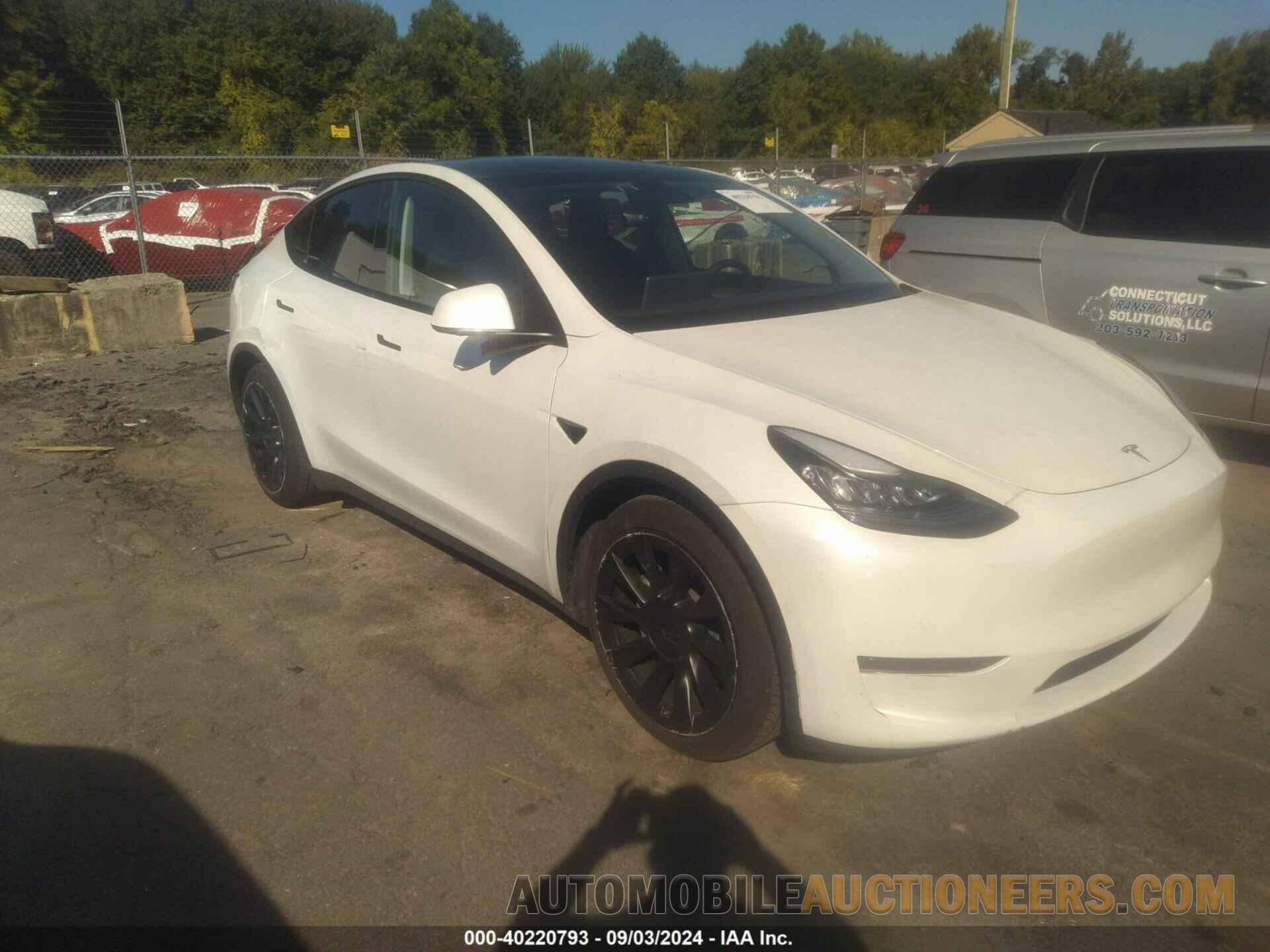 5YJYGDEE3MF074451 TESLA MODEL Y 2021