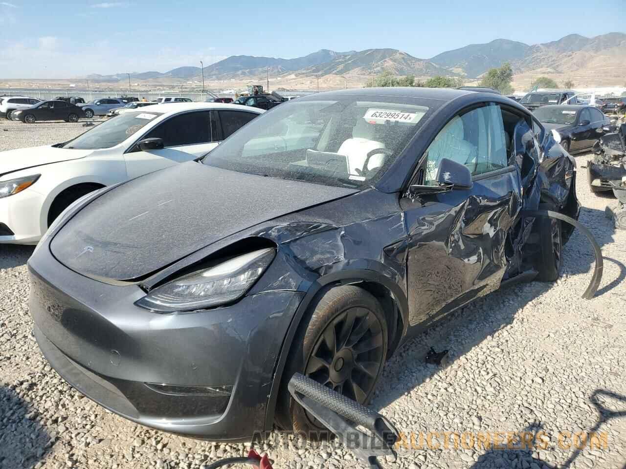 5YJYGDEE3MF075535 TESLA MODEL Y 2021