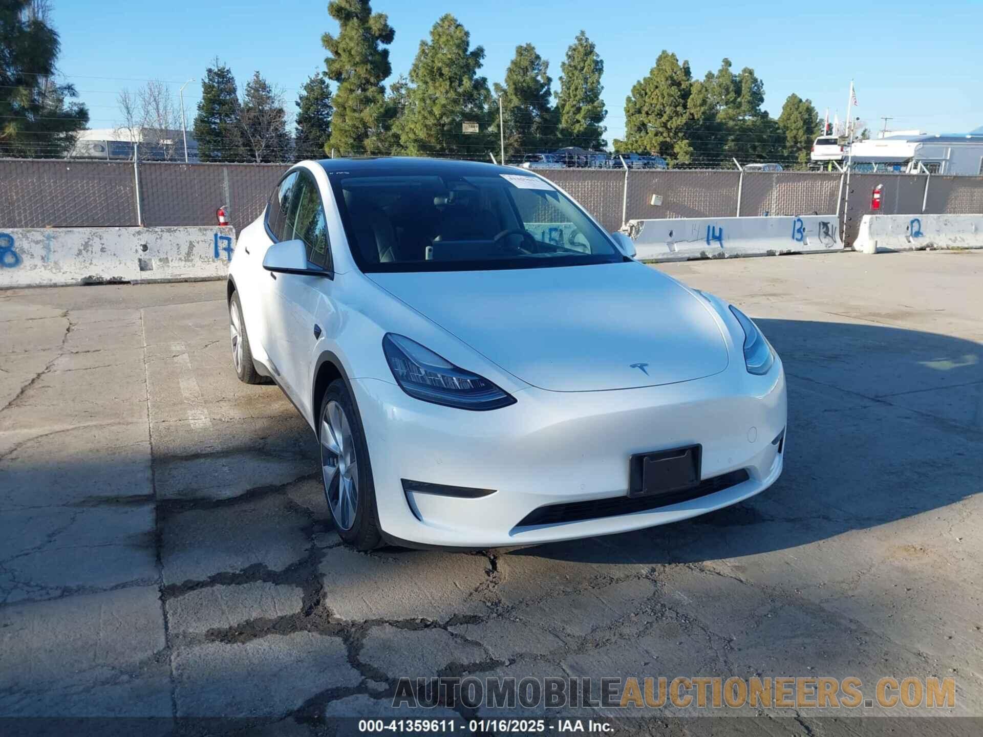 5YJYGDEE3MF086339 TESLA MODEL Y 2021