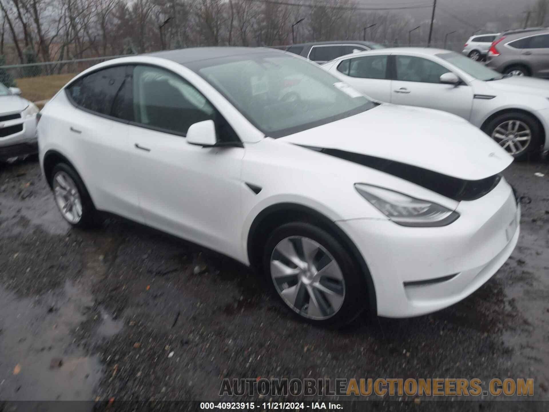 5YJYGDEE3MF086552 TESLA MODEL Y 2021