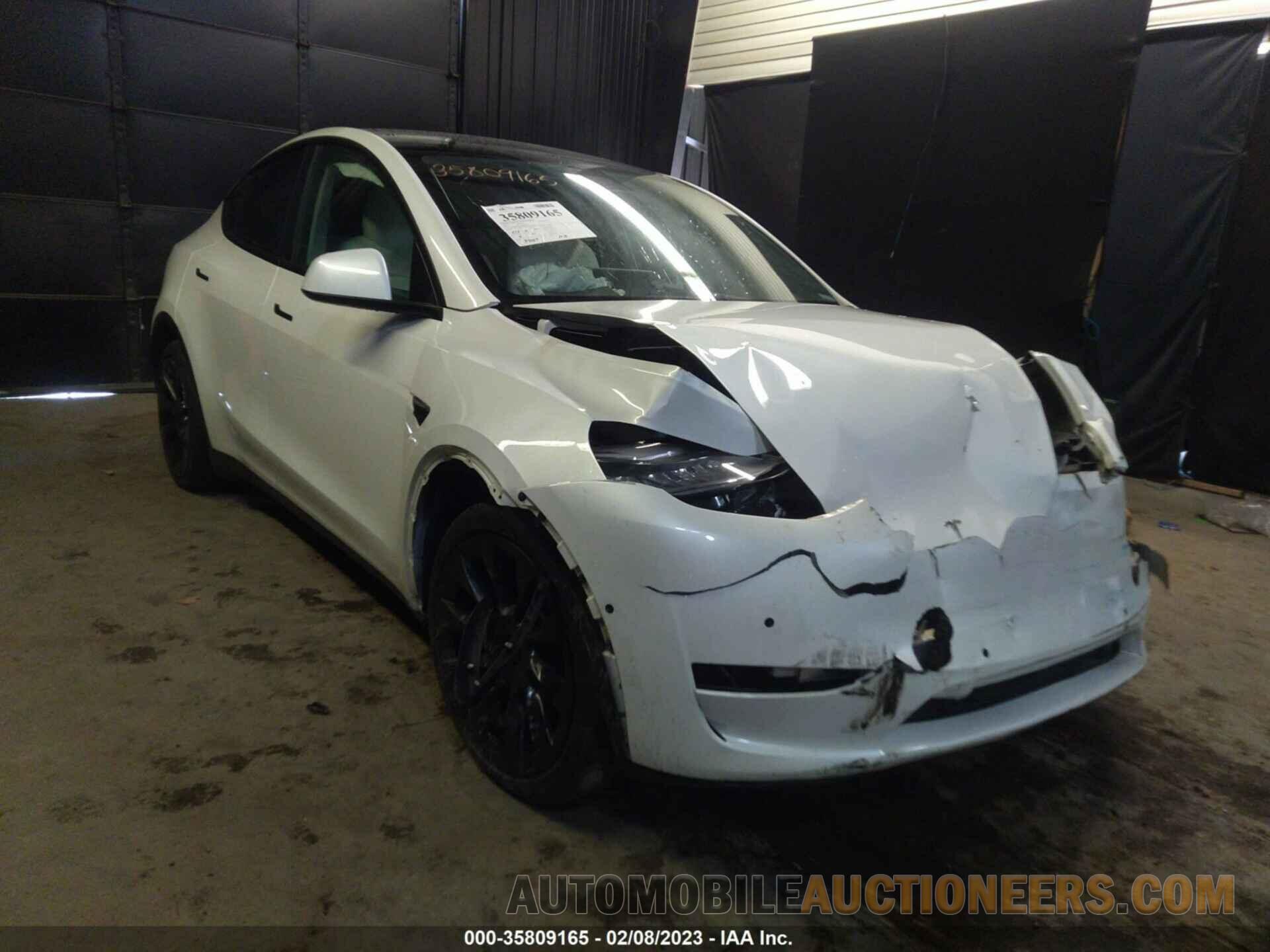 5YJYGDEE3MF087099 TESLA MODEL Y 2021