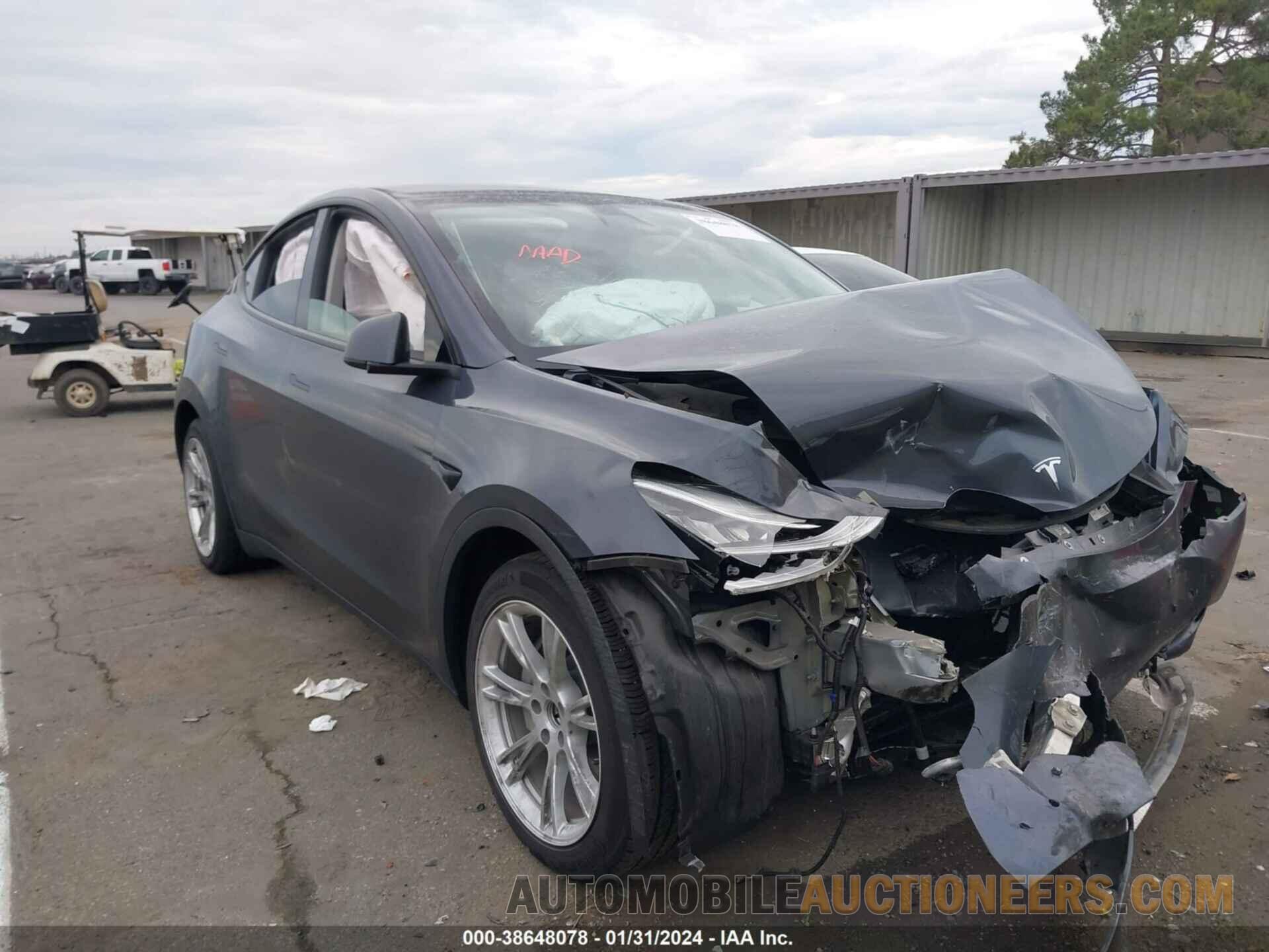 5YJYGDEE3MF087135 TESLA MODEL Y 2021