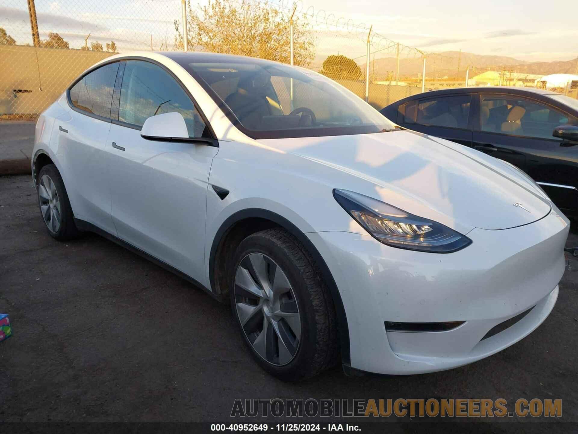 5YJYGDEE3MF090536 TESLA MODEL Y 2021