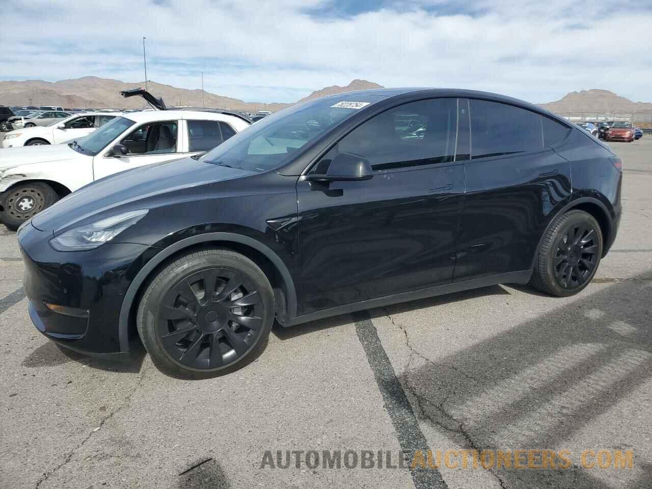 5YJYGDEE3MF143512 TESLA MODEL Y 2021