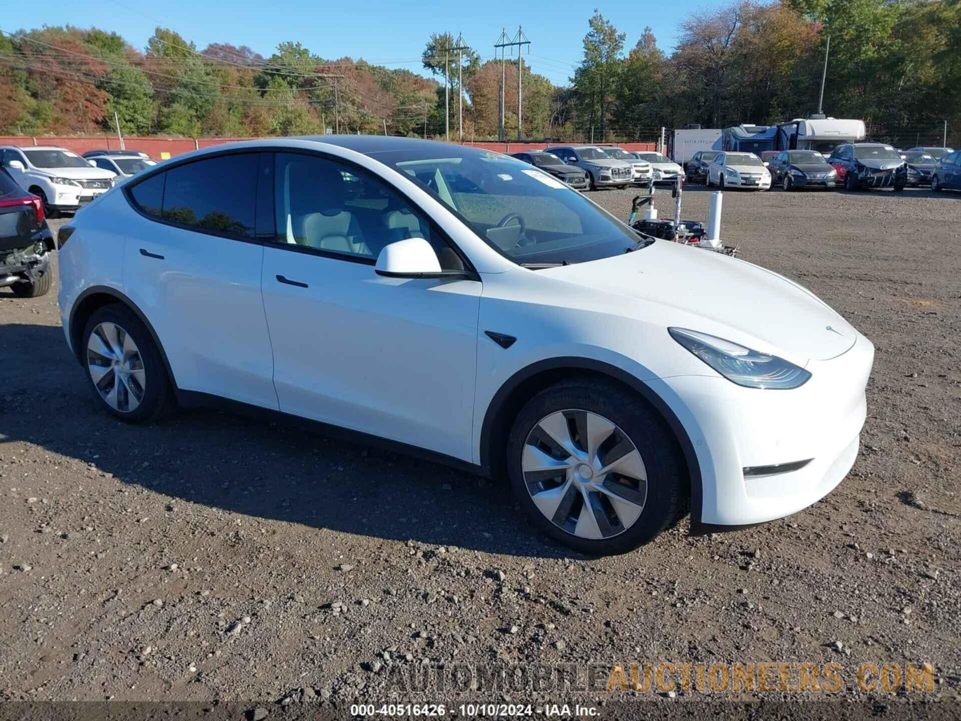 5YJYGDEE3MF208620 TESLA MODEL Y 2021