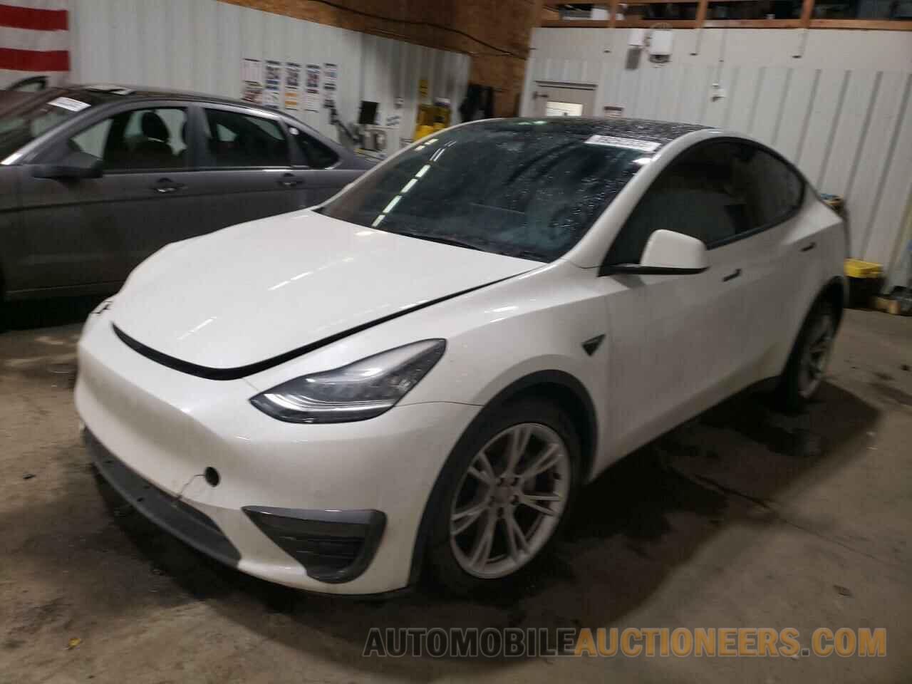 5YJYGDEE3MF303243 TESLA MODEL Y 2021