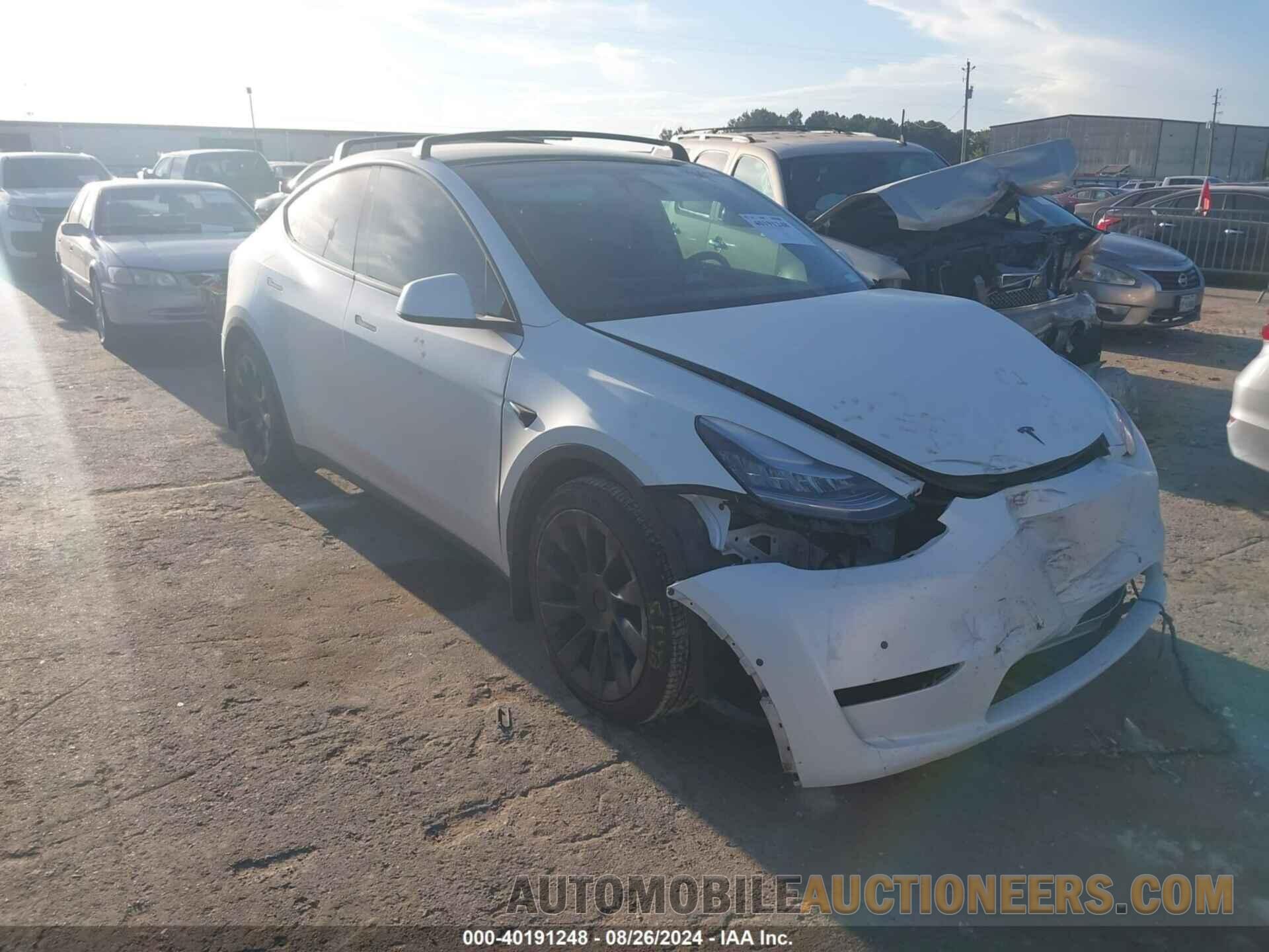 5YJYGDEE4LF014502 TESLA MODEL Y 2020