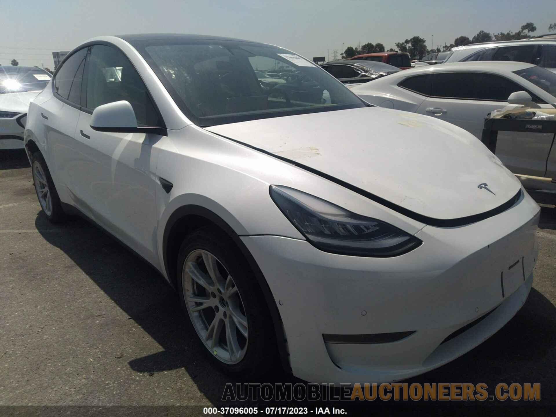 5YJYGDEE4LF016749 TESLA MODEL Y 2020