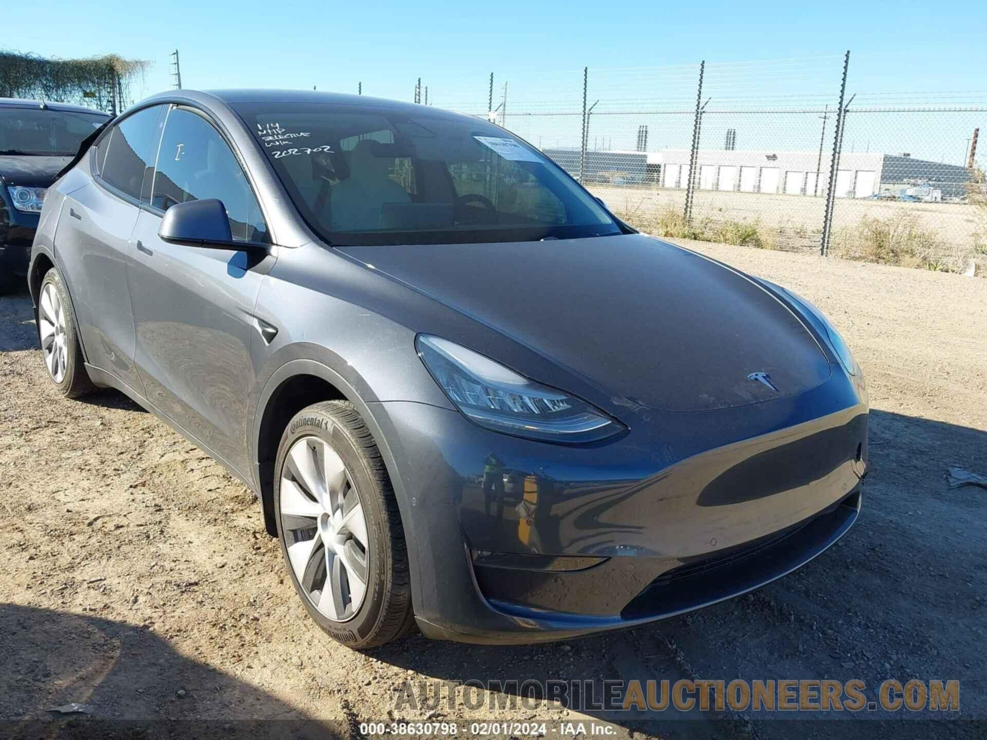 5YJYGDEE4LF032370 TESLA MODEL Y 2020