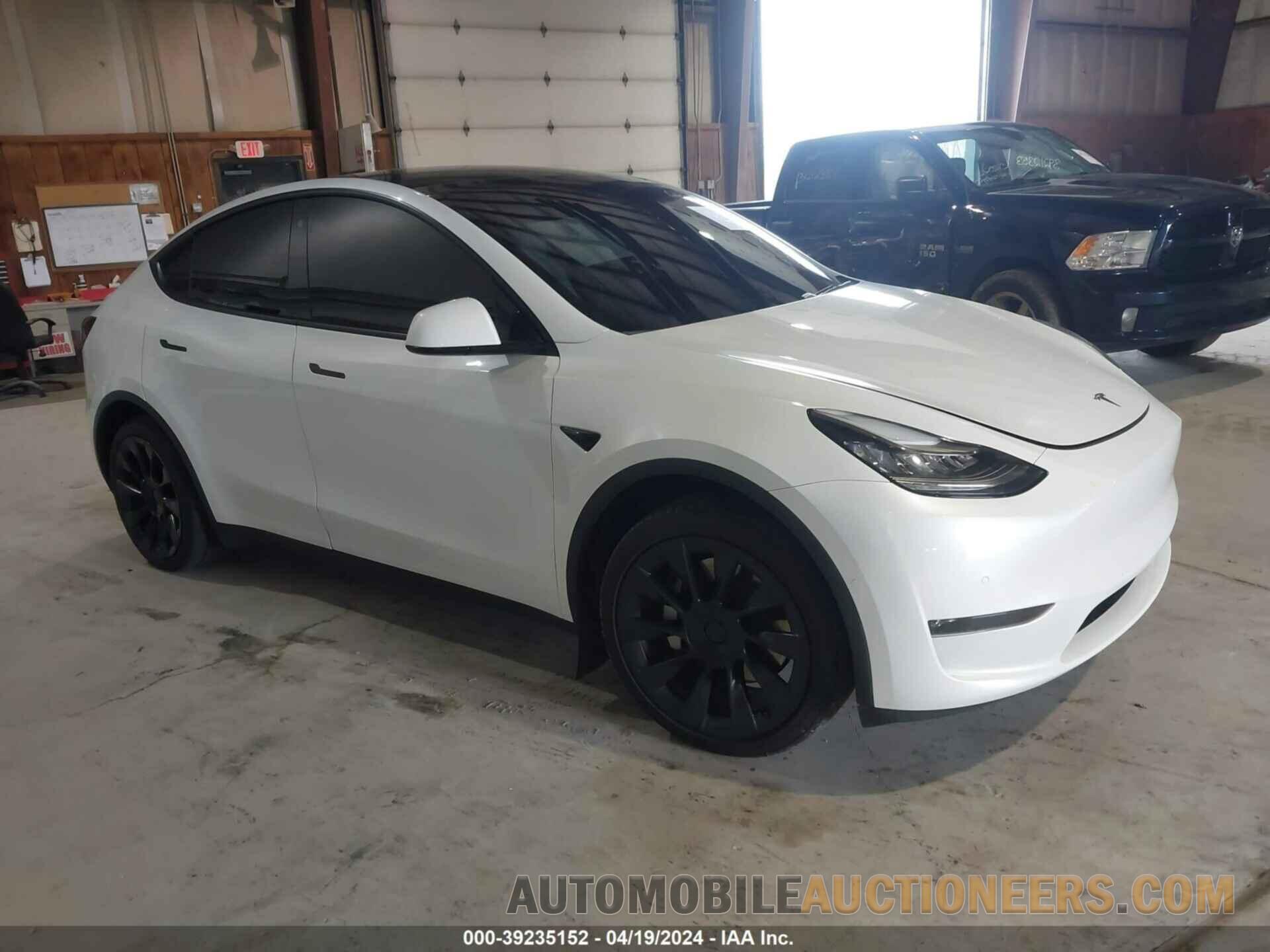 5YJYGDEE4LF032840 TESLA MODEL Y 2020