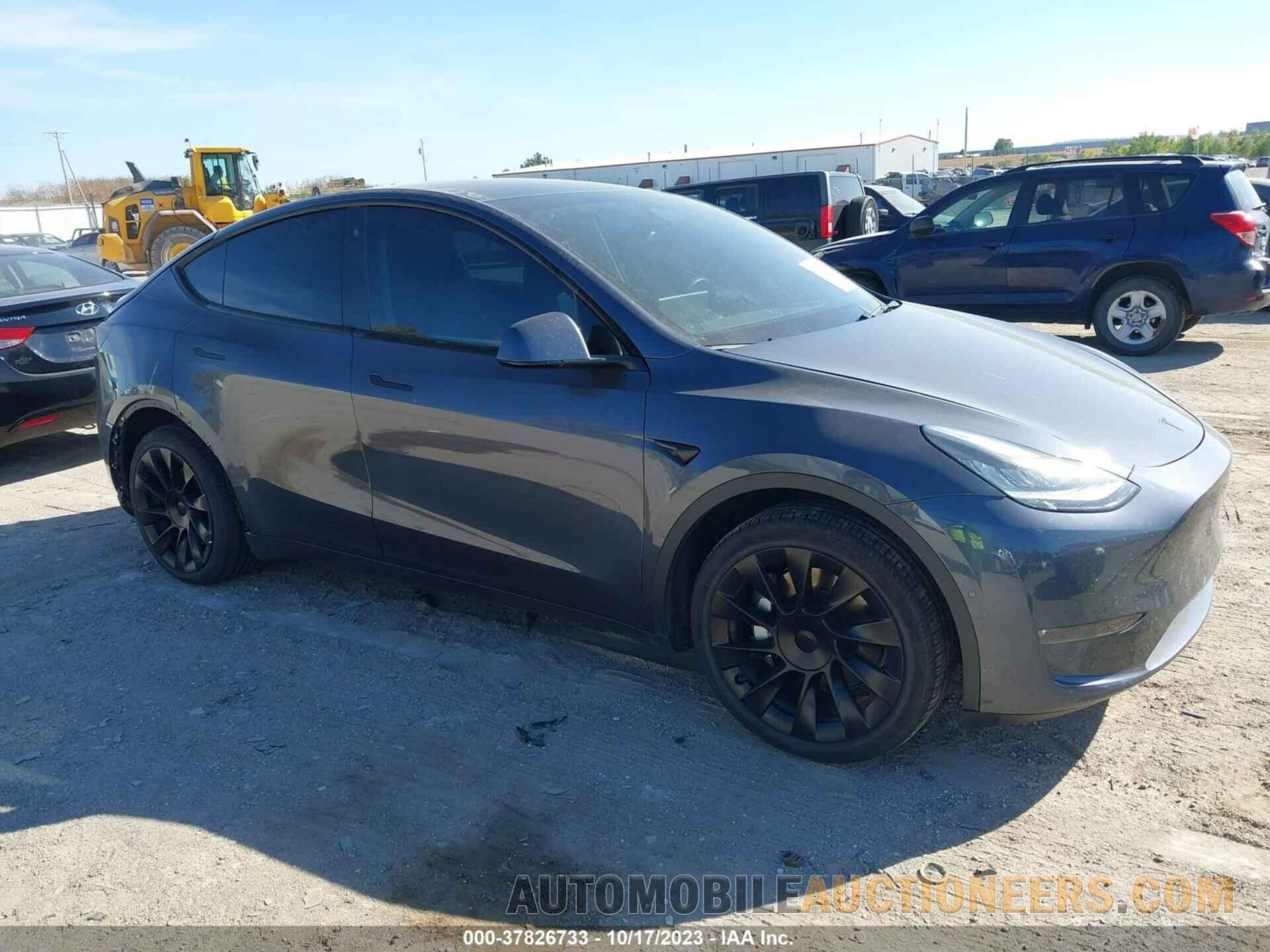 5YJYGDEE4LF034085 TESLA MODEL Y 2020