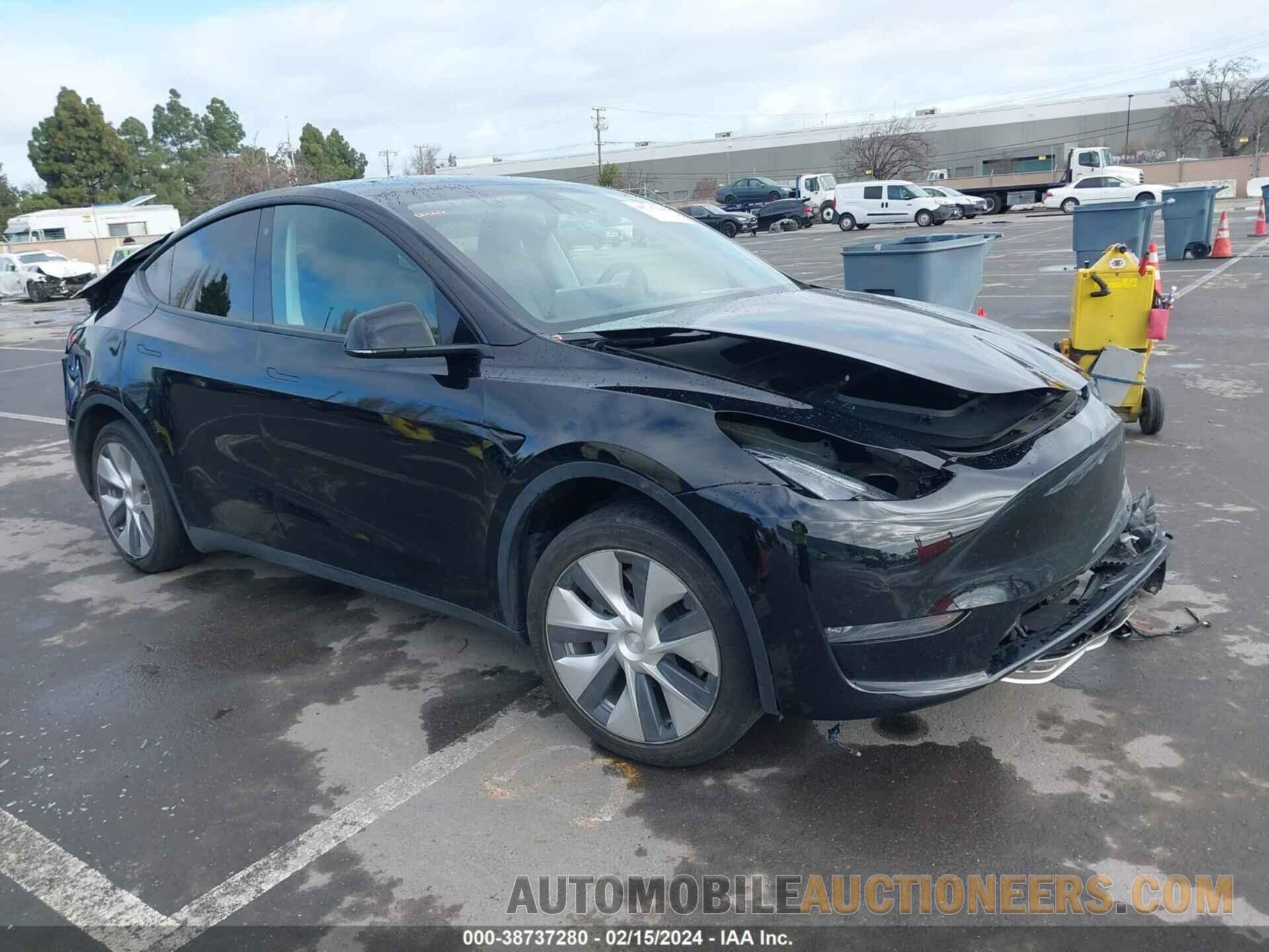 5YJYGDEE4LF050965 TESLA MODEL Y 2020