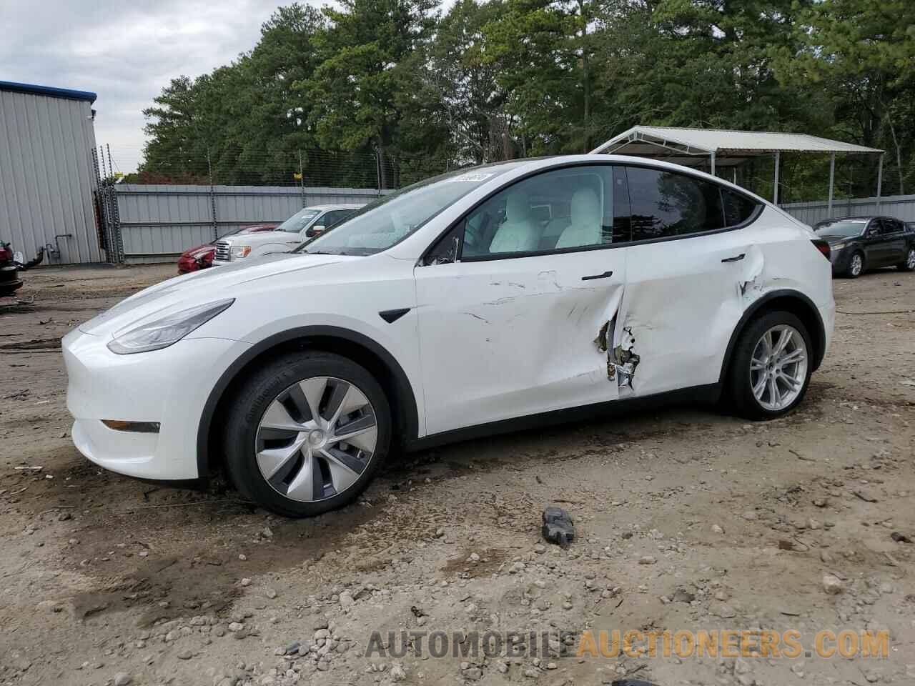 5YJYGDEE4MF085569 TESLA MODEL Y 2021