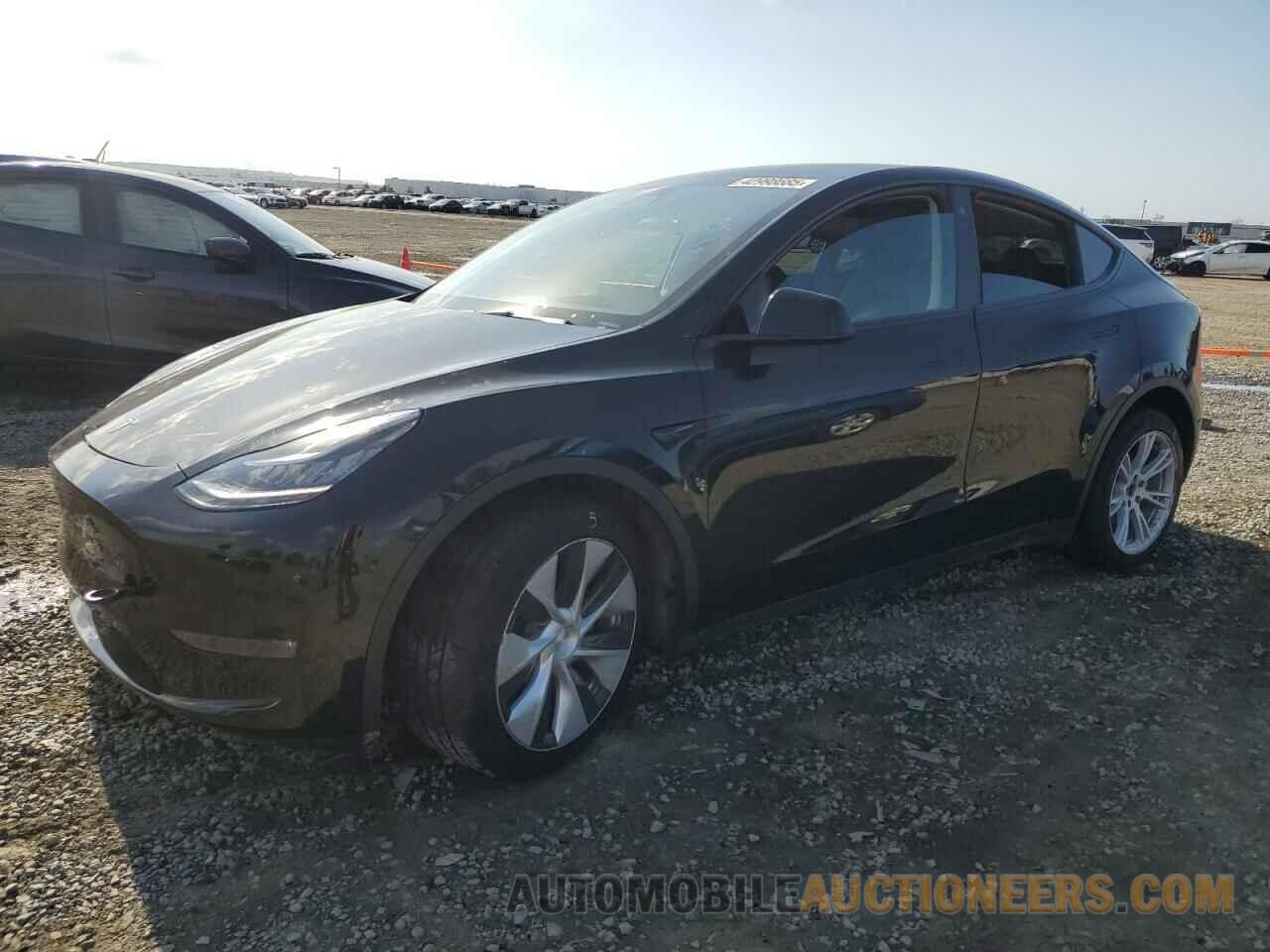 5YJYGDEE4MF094241 TESLA MODEL Y 2021