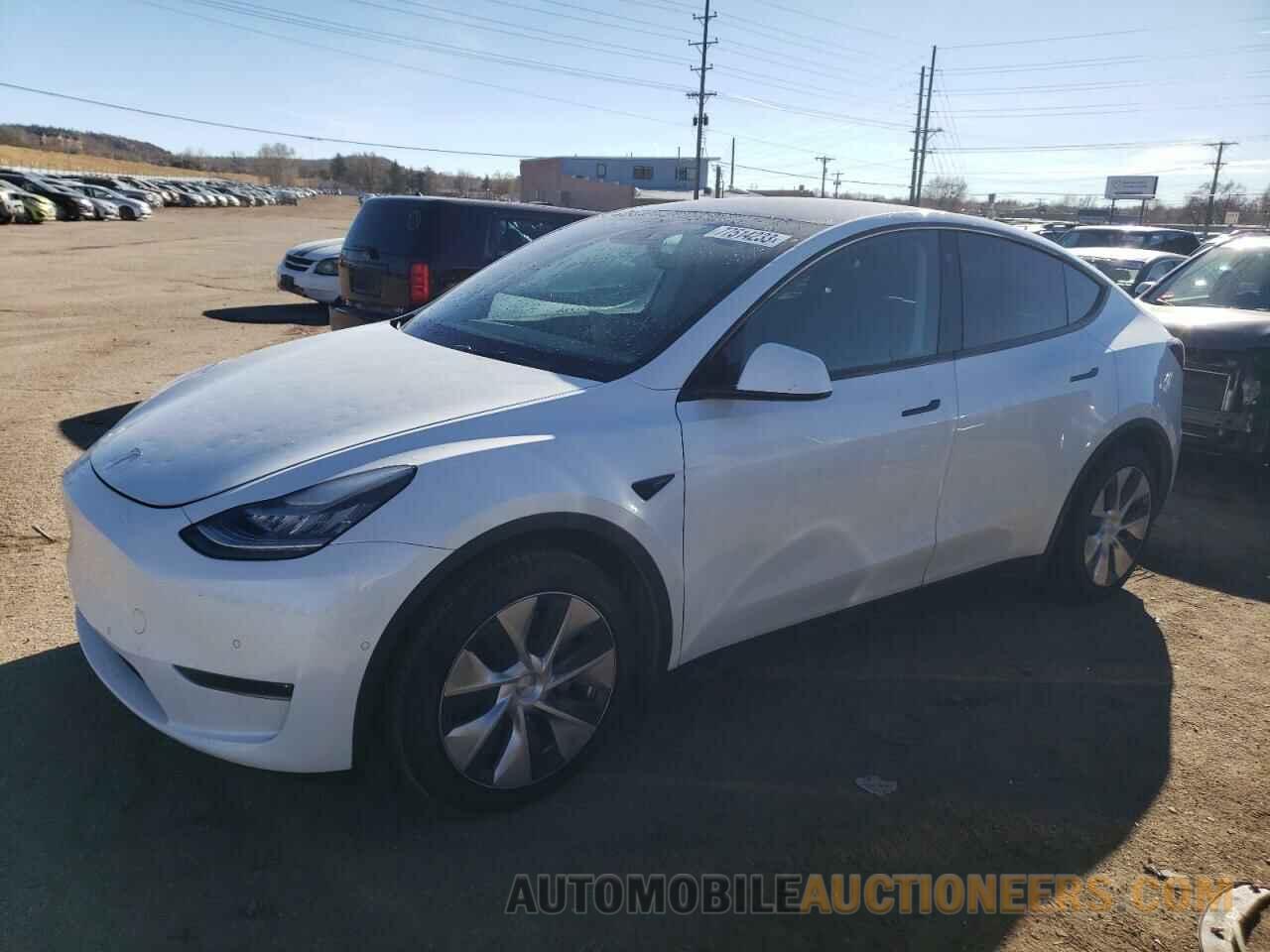 5YJYGDEE4MF094269 TESLA MODEL Y 2021