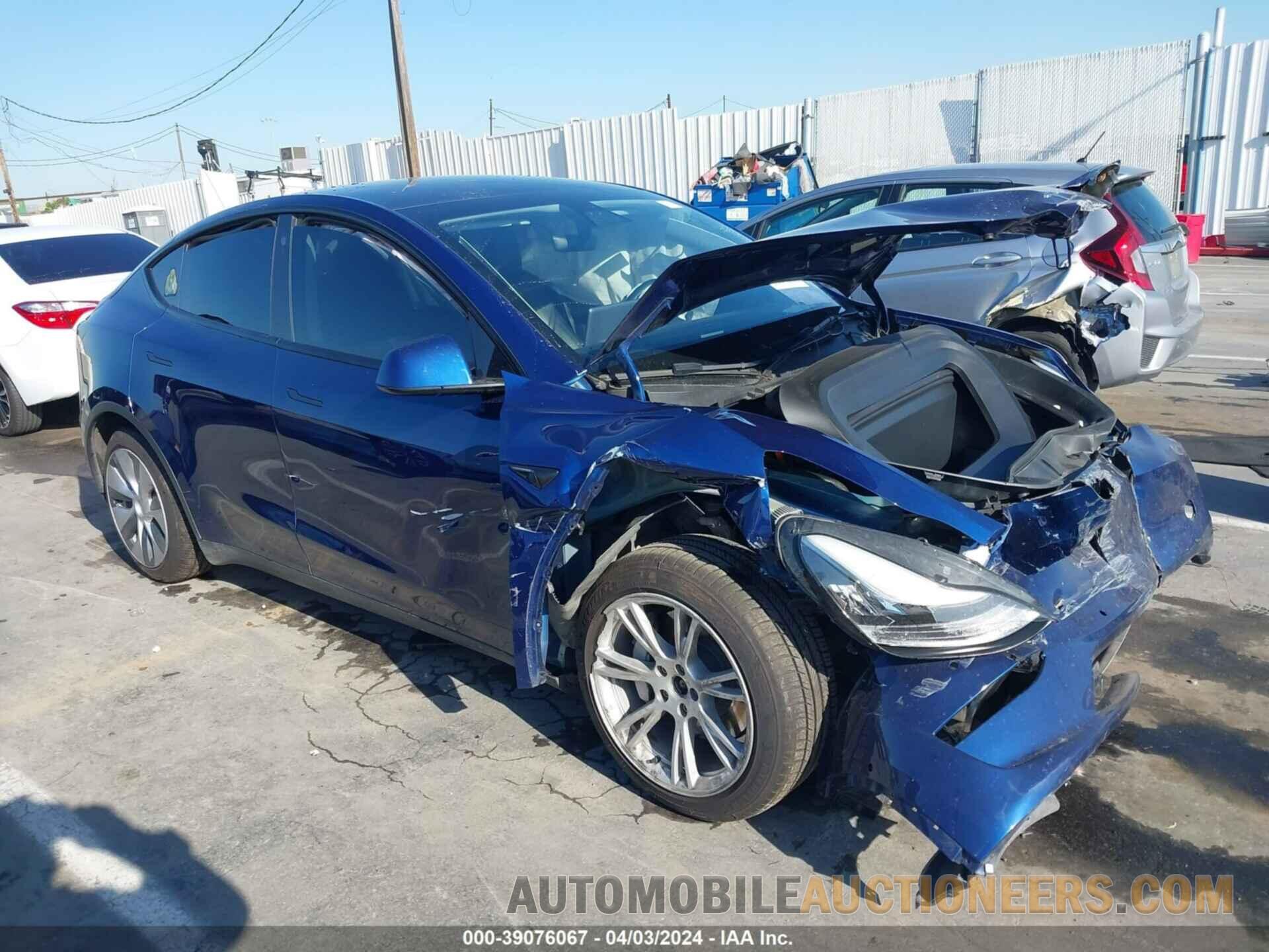 5YJYGDEE4MF096197 TESLA MODEL Y 2021