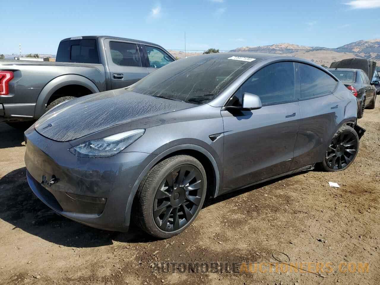 5YJYGDEE4MF140084 TESLA MODEL Y 2021