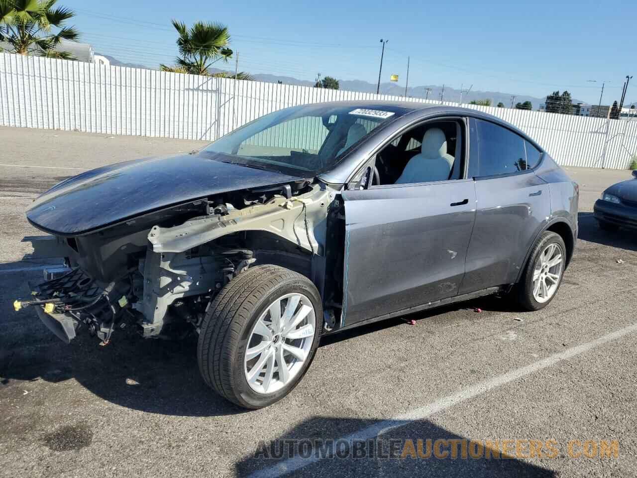 5YJYGDEE4MF144832 TESLA MODEL Y 2021