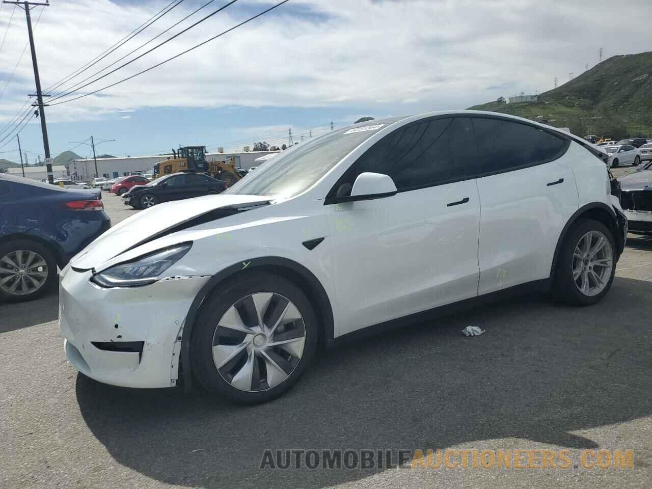 5YJYGDEE4MF152526 TESLA MODEL Y 2021