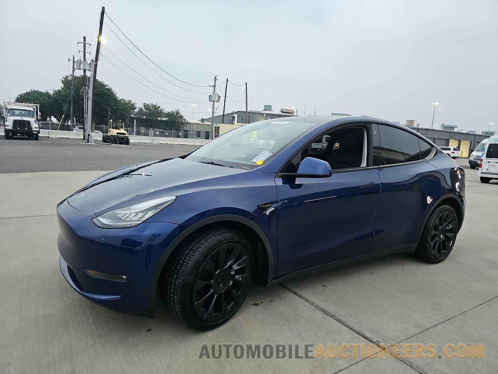 5YJYGDEE4MF160917 Tesla Mo 2021