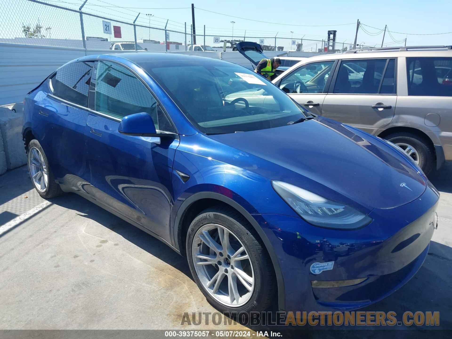 5YJYGDEE4MF181900 TESLA MODEL Y 2021