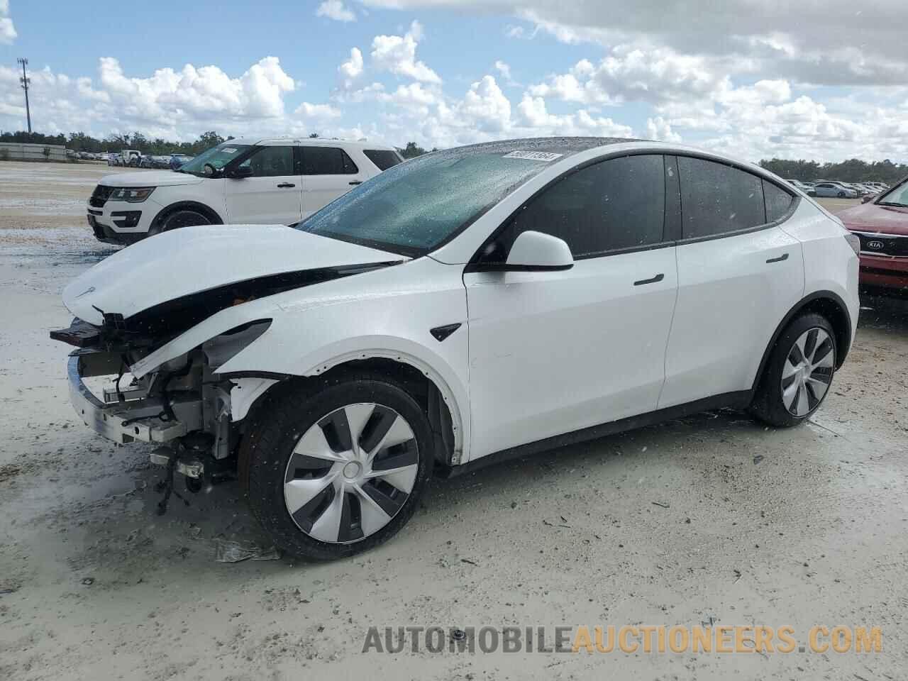 5YJYGDEE4MF190306 TESLA MODEL Y 2021