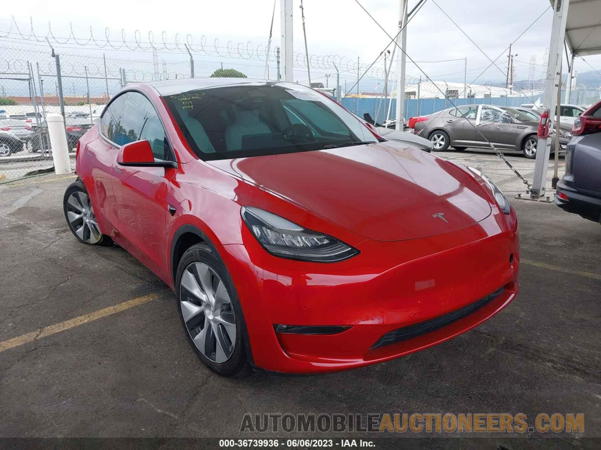 5YJYGDEE4MF240394 TESLA MODEL Y 2021