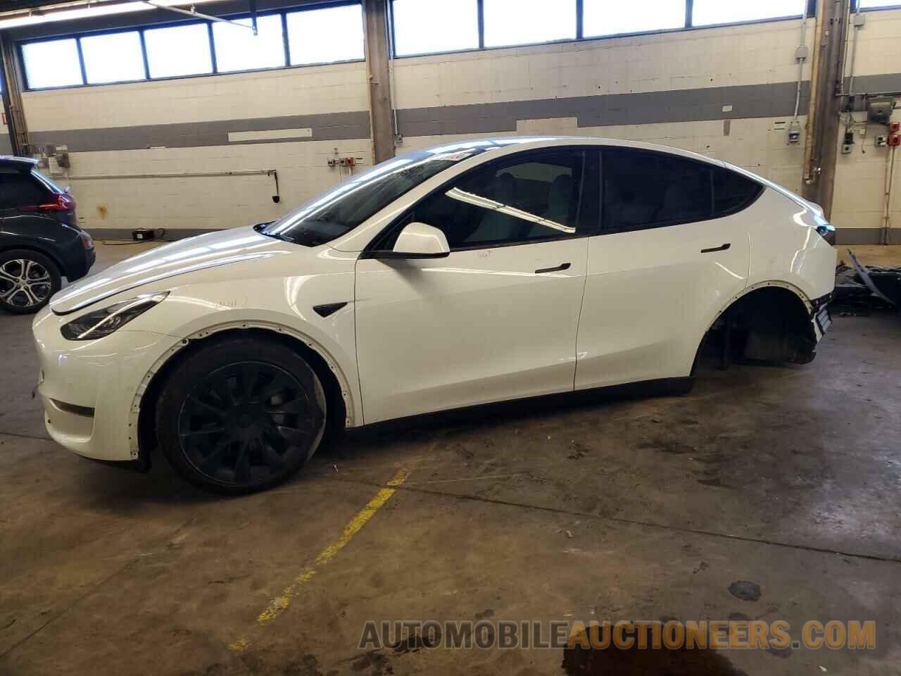 5YJYGDEE4MF247958 TESLA MODEL Y 2021