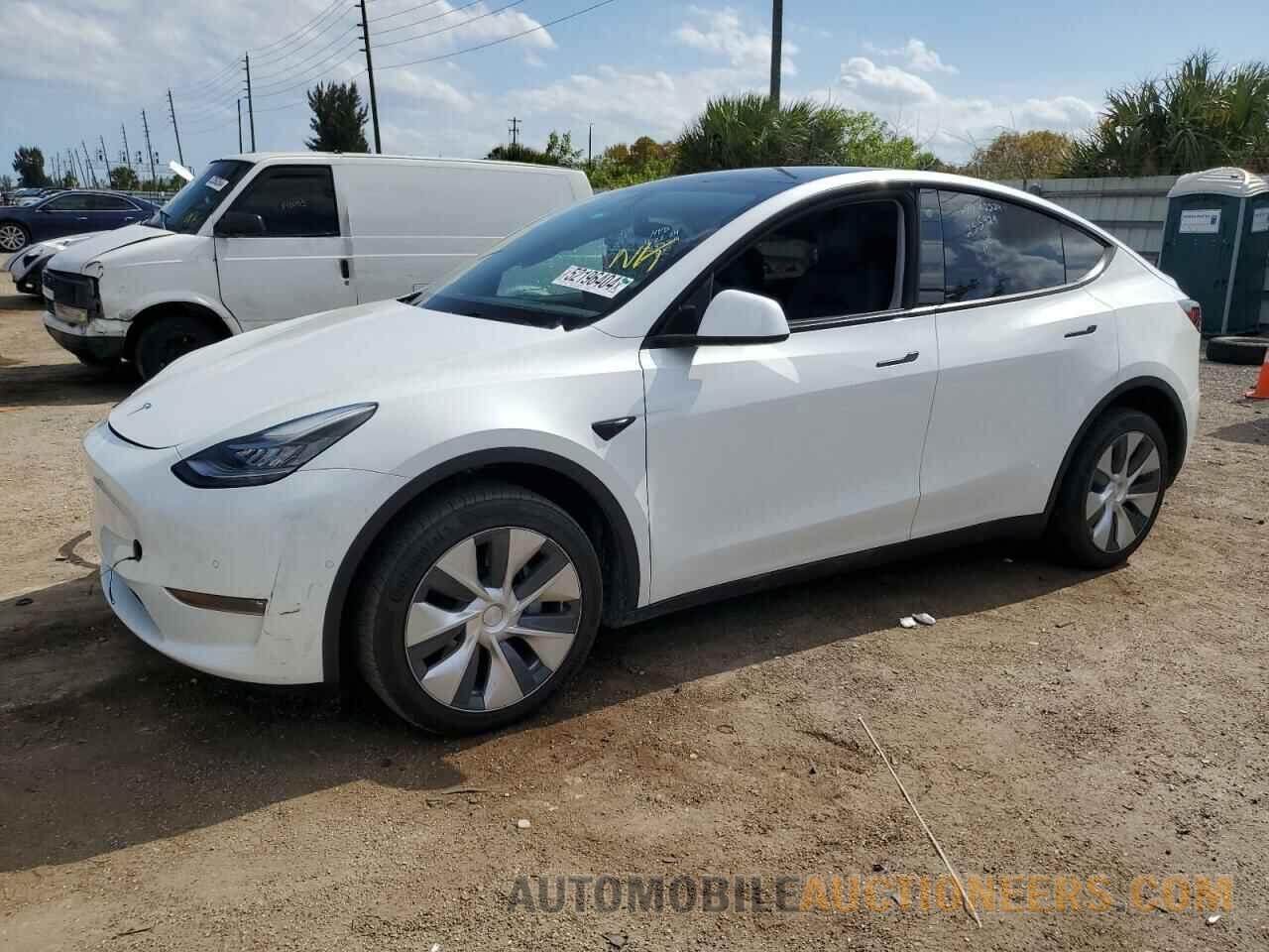 5YJYGDEE4MF255929 TESLA MODEL Y 2021