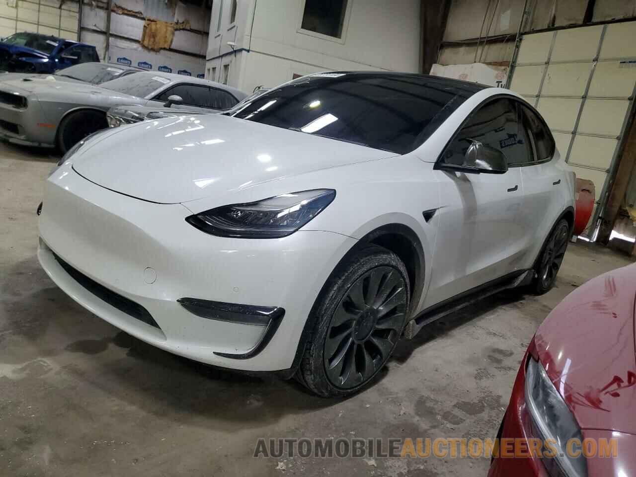 5YJYGDEE5LF009129 TESLA MODEL Y 2020