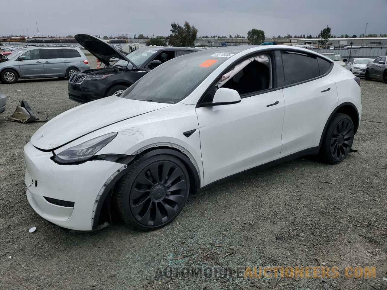 5YJYGDEE5LF015559 TESLA MODEL Y 2020