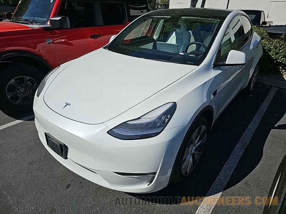 5YJYGDEE5LF036251 Tesla Mo 2020