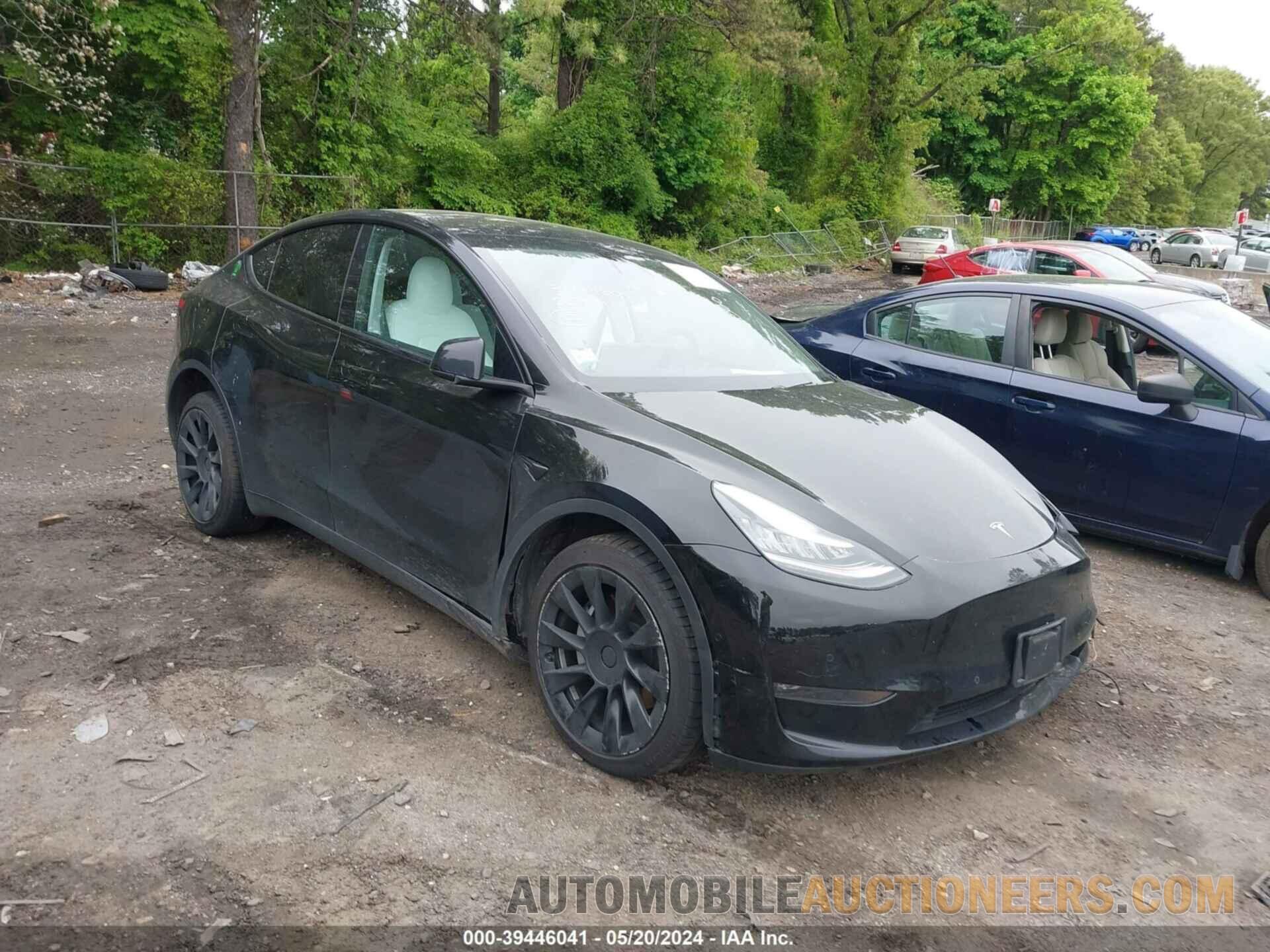 5YJYGDEE5LF038677 TESLA MODEL Y 2020